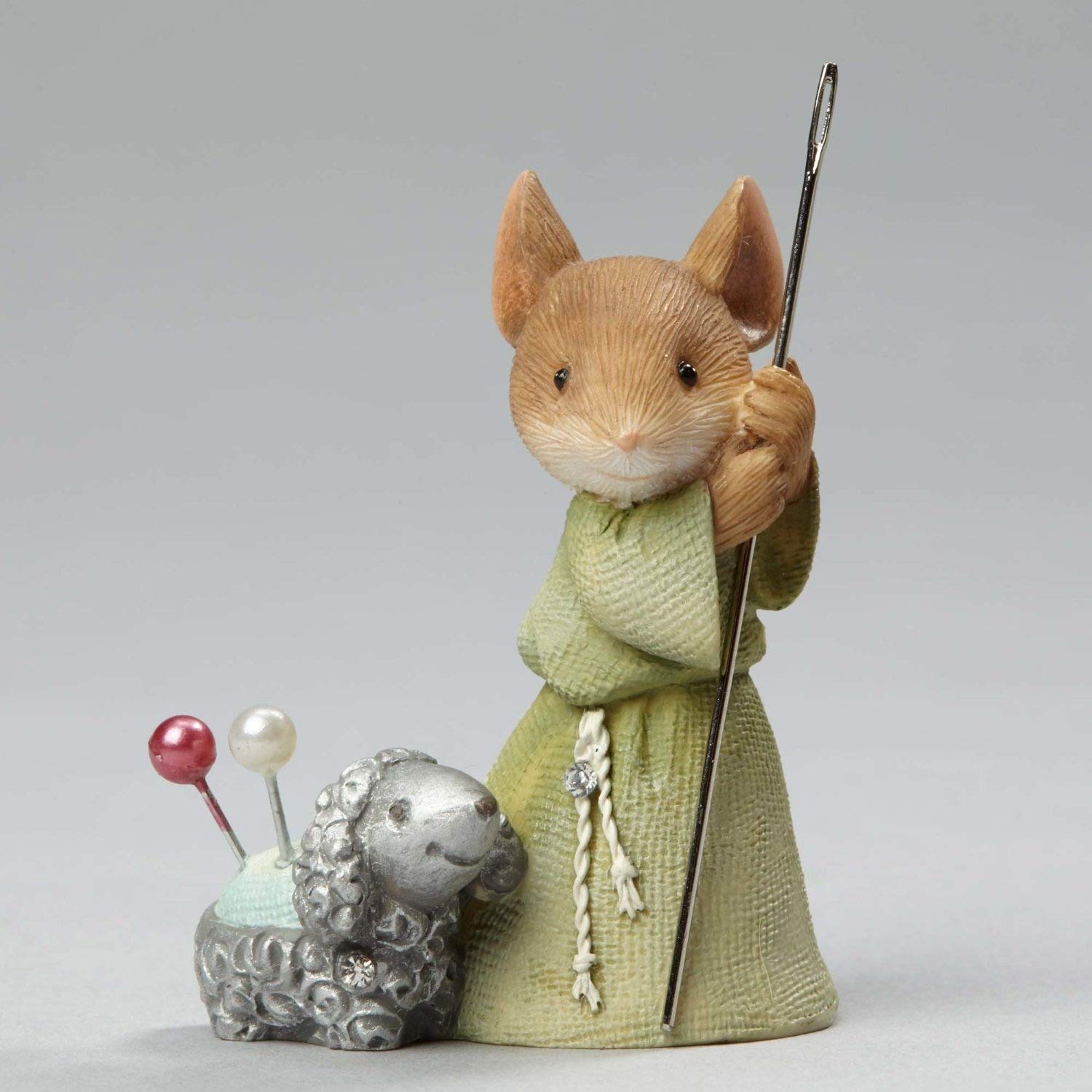 Amazon.com: Department 56 Heart of Christmas “Shepherd Mouse with
