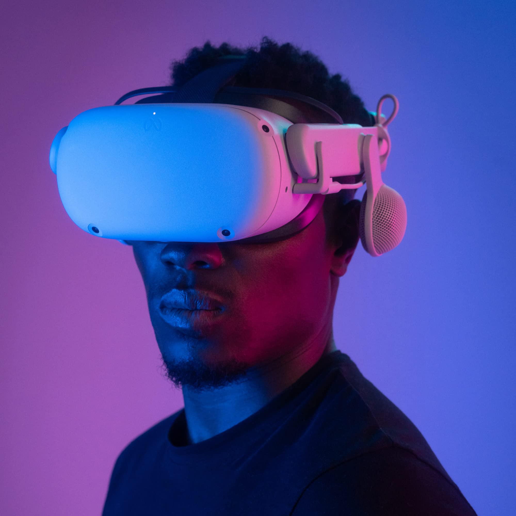 Logitech Chorus VR Off-Ear Headset per Meta Quest 2, progettato per giochi e fitness VR, leggero, audio immersivo all'aperto, flip to mute, passthrough USB-C - Bianco
