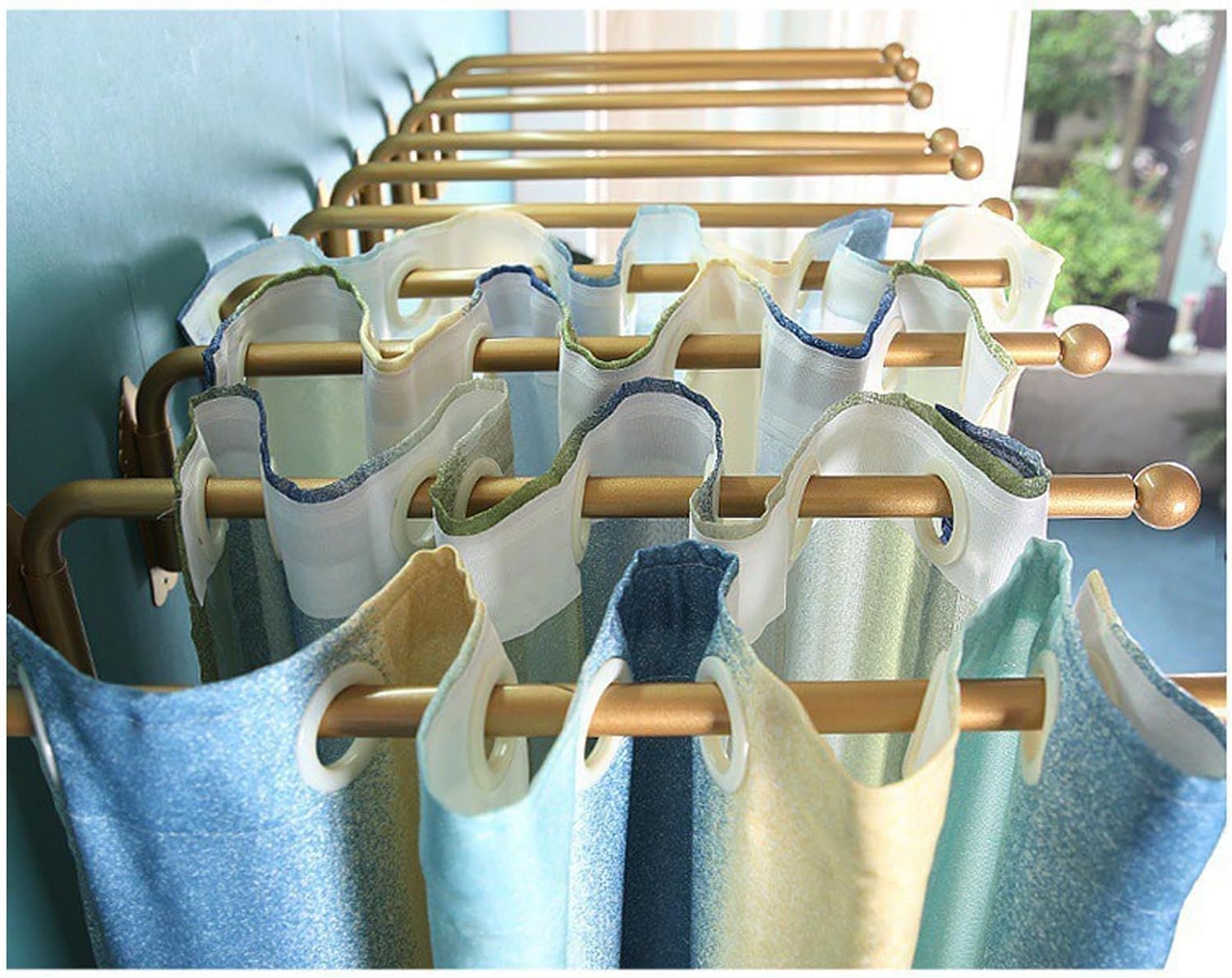 Tringle à rideaux robuste avec embouts dorés – Tringle à rideaux mobile pour cuisine, salle de bain et vitrines de magasin – Idéale pour les traitements de fenêtre élégants