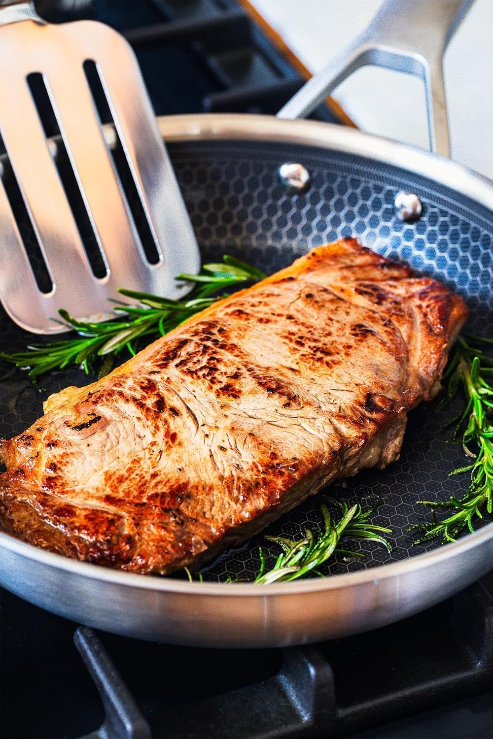 BRA Hybrid Cell | Sartén 26 cm, Acero Inoxidable con Antiadherente Cerámico, sin PFAS, Hybrid Technology con Celdas de Acero Inoxidable, Apto para todo tipo de Cocinas, Incluida Inducción