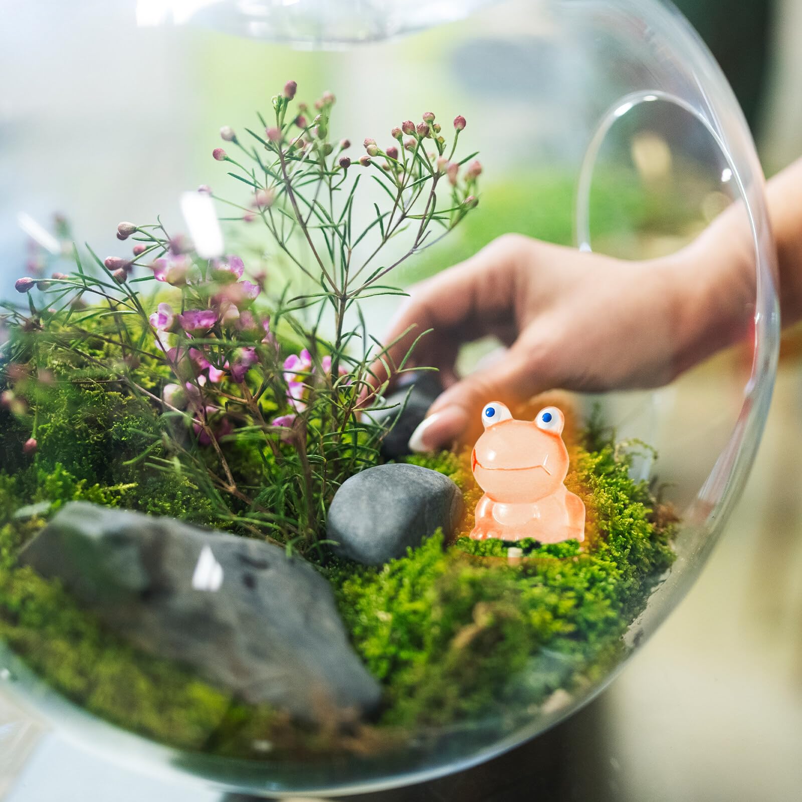 Produktbild von Frosch Deko YIZHIXIANGQ Leuchtende Frösche Aus Harz - 6 Stück, Mini-Deko Für Garten, Pflanzen, Puppenhaus Miniatur Deko Für Garten Pflanzen