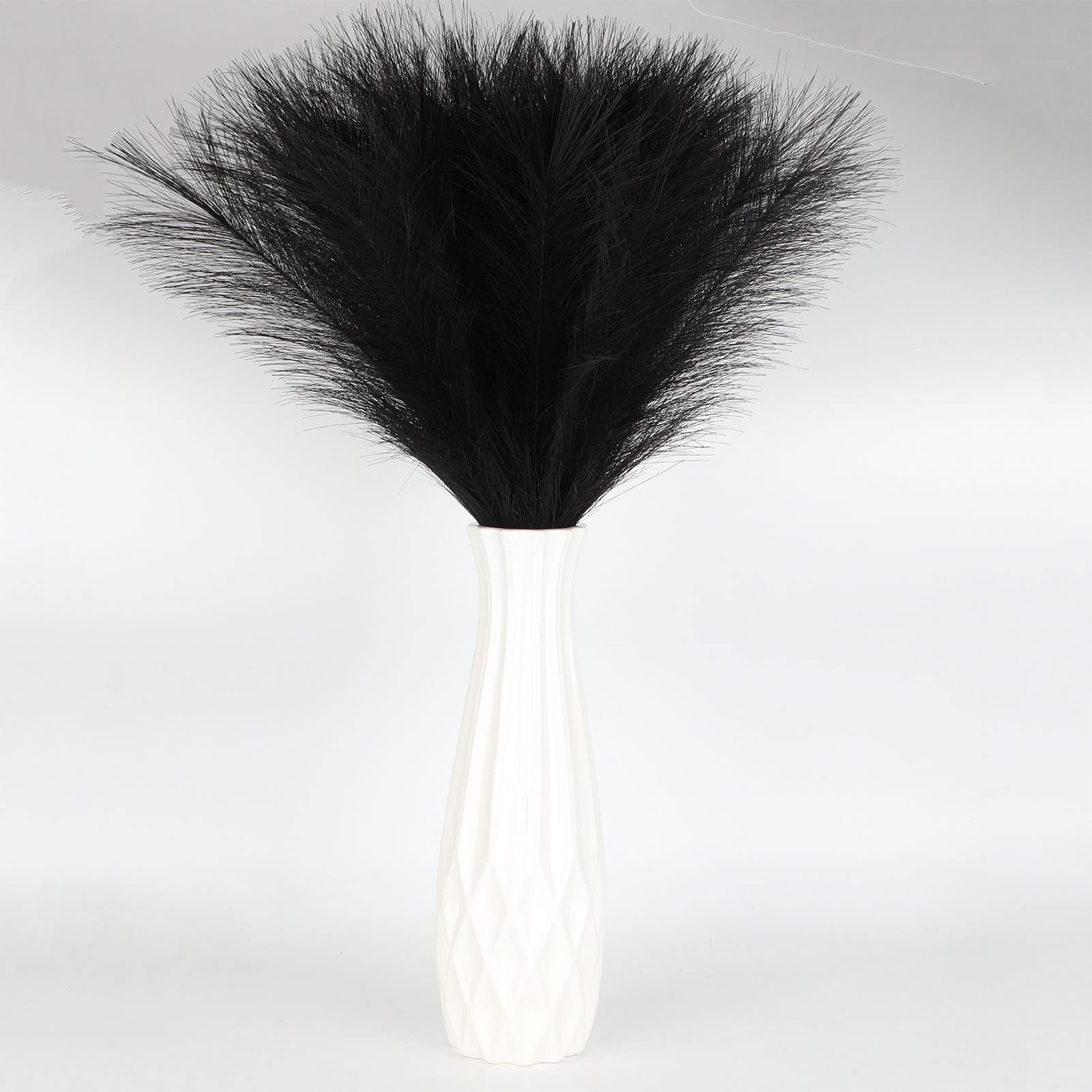 Grekywin Artificial Flowers Pampas Grass 40 Pcs - Black Fake Plant Silk Fabric Simulation Flowers for Wedding Decoration Centerpieces for Table Bridal Bouquet DIY Floral Arrangement (42cm)