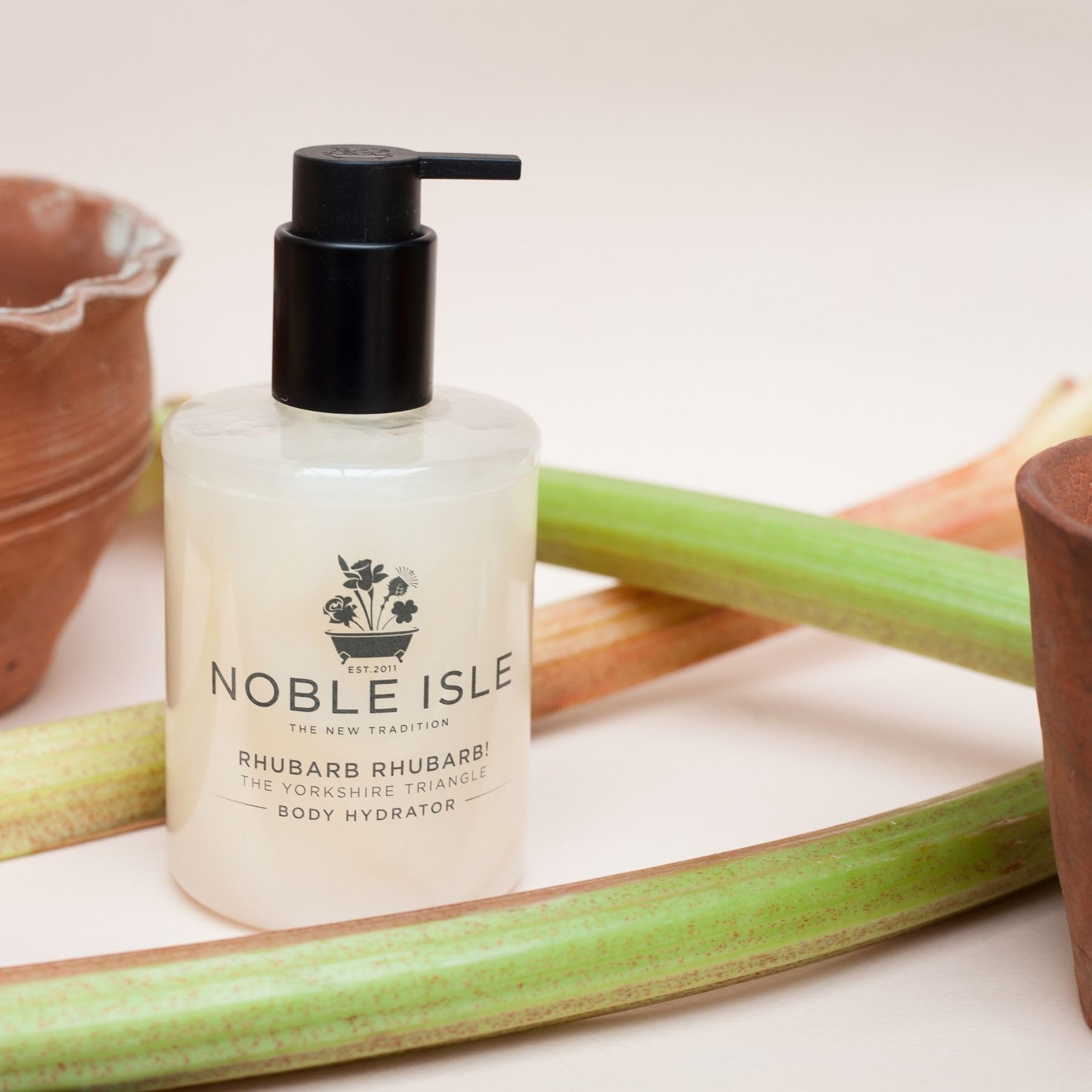 Amazon.com : Body Lotion by Noble Isle Rhubarb Rhubarb Hydrator