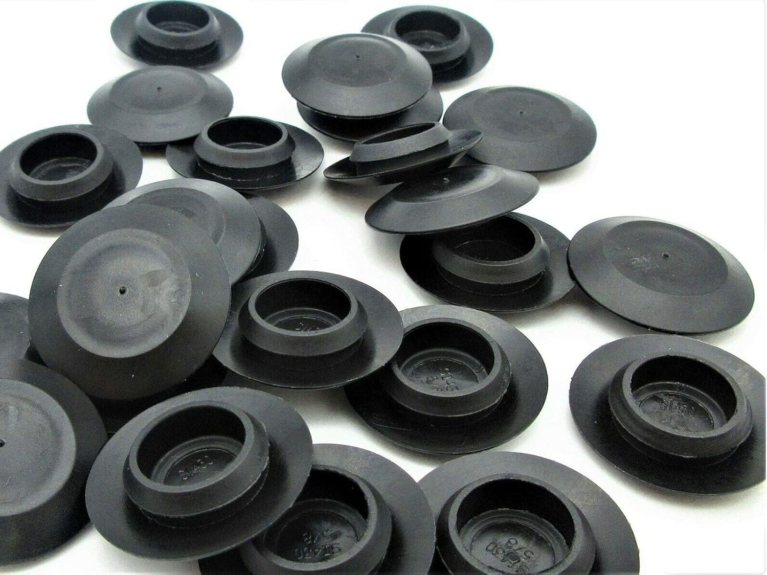 Flush Mount Black Hole Panel Plugs - 15 Pcs Panel Hole Plug for Sheet Metal Hole Plug for Round Holes Snap in Round Plugs Flush Type Hole Plug Black Hole Plugs for Sheet Metal Plastics (5/8")