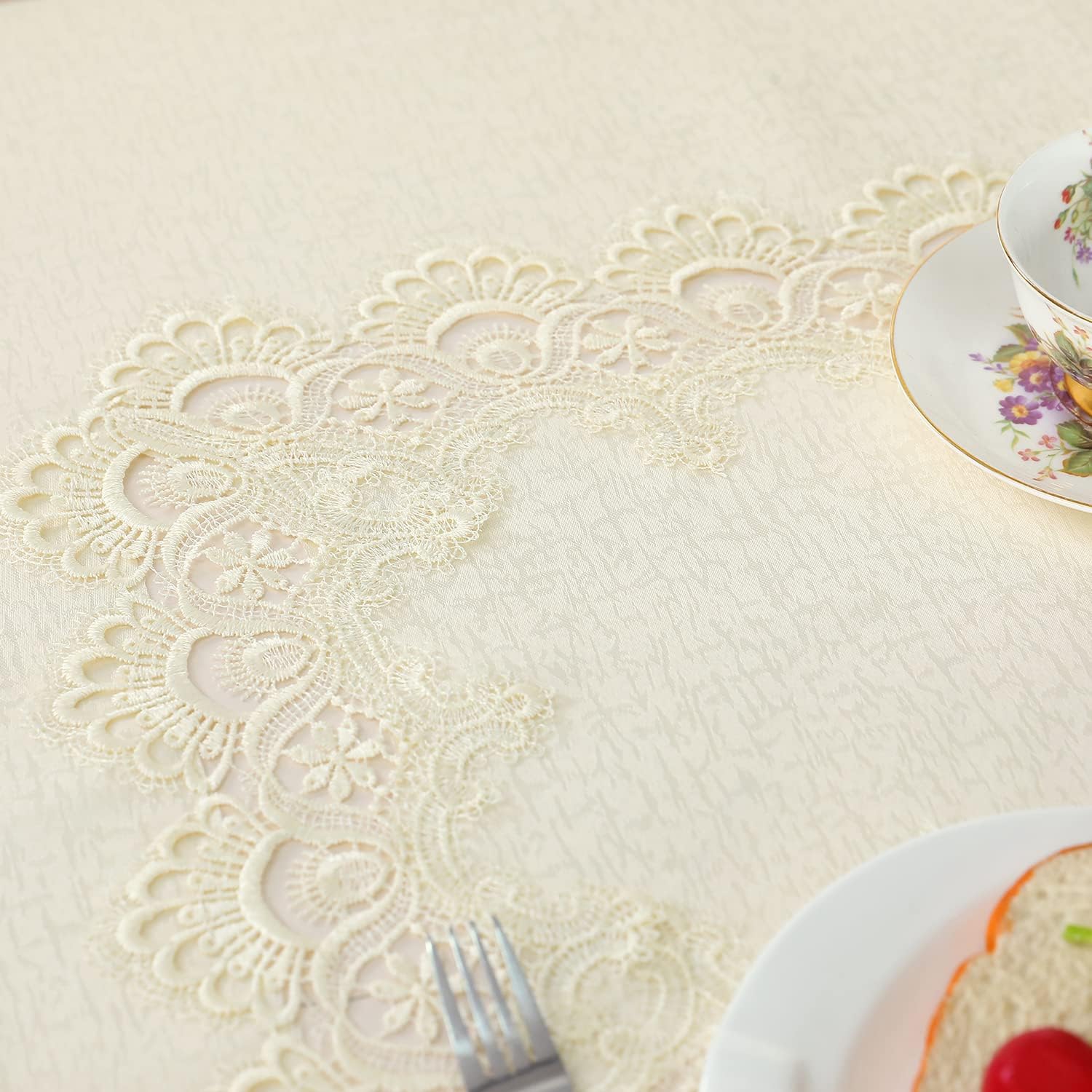 Lace Tablecloth Rectangular Summer Fall Flower Decor Macrame Tablecloth for Dining-Room|Kitchen Party|Outdoor|Holiday Dinner (Beige, Rectangle/Oblong 60 in x 104 in)