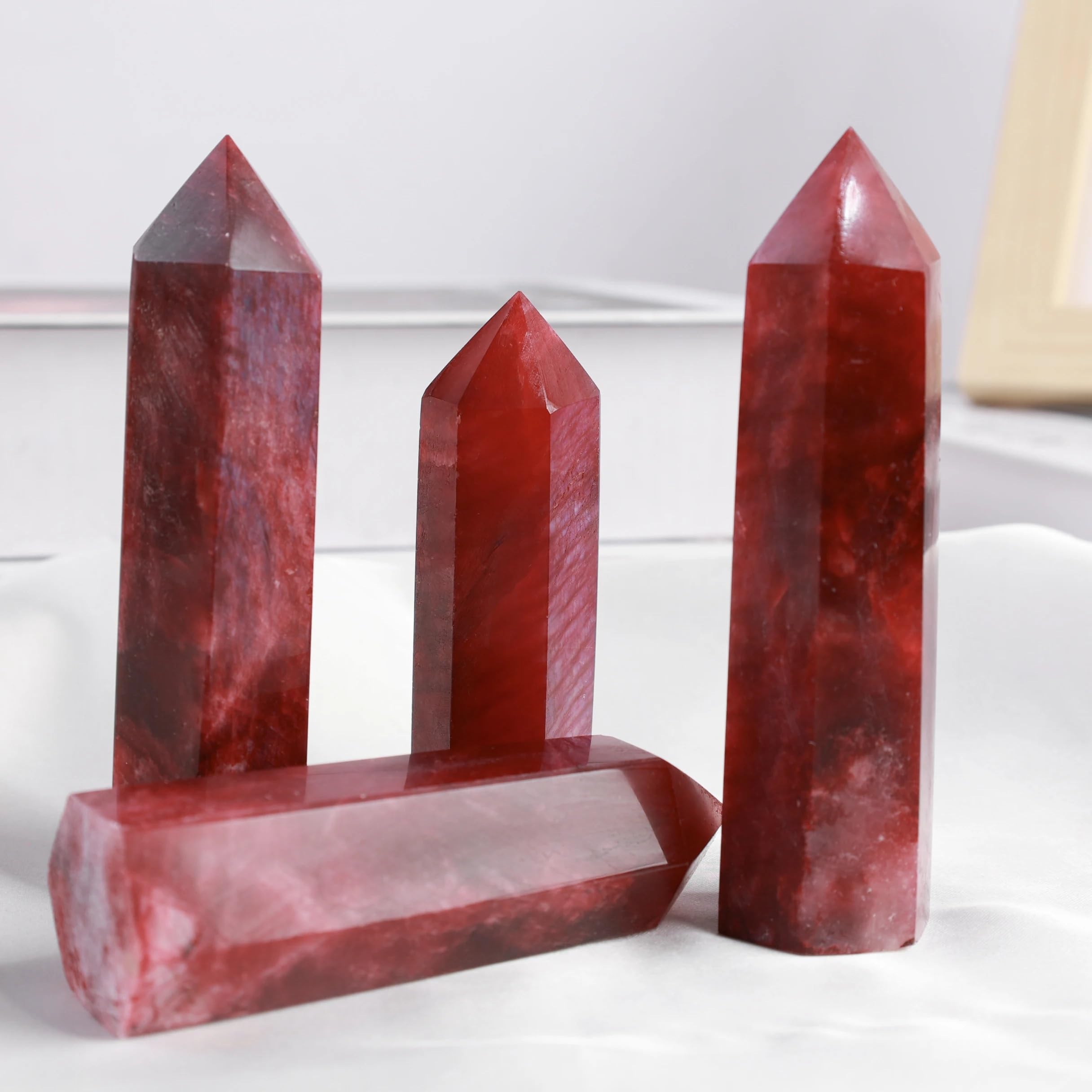 YLQUXEUV 1pc 6-7cm Nature Red Moonstone Tower Point Magic Home Scene Desktop Decoration Crystal
