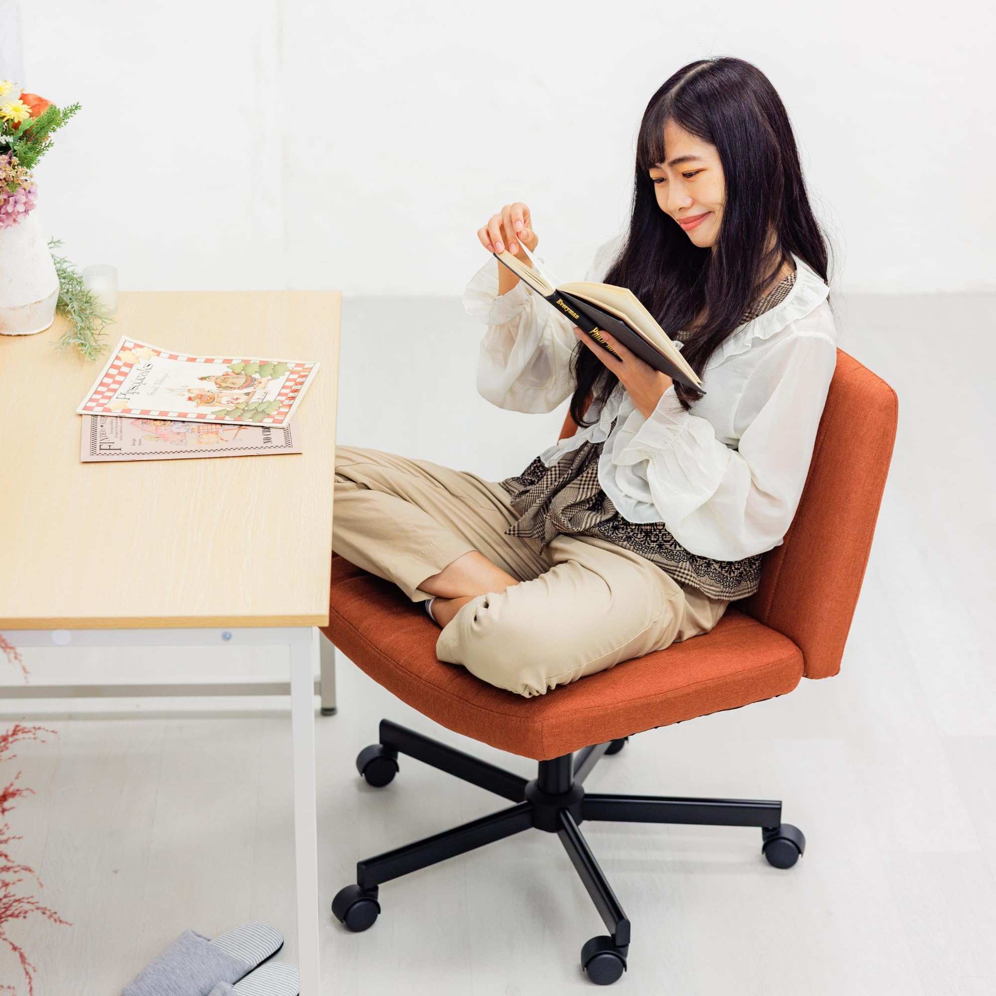 Amazon.co.jp: 【あぐらをかける広々座面】NEOCHAIR デスクチェア