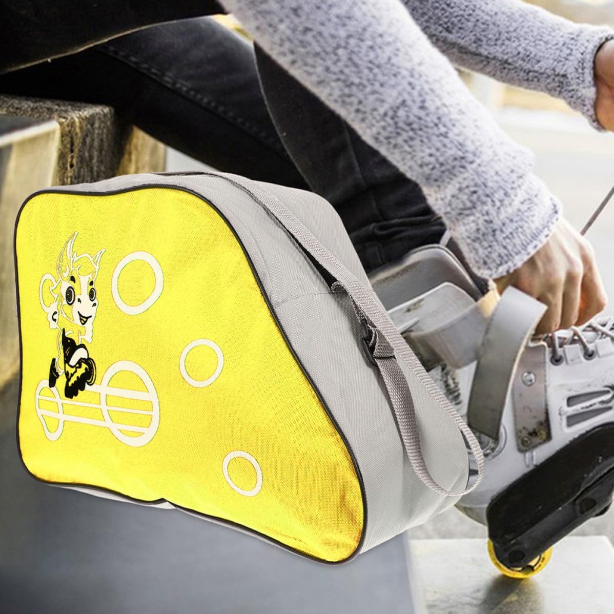 2pcs Multi-functional Yellow Roller Skates Bag for Ice Skates and Made of Sturdy Oxford Cloth with Wear-resist Feature for Skating Storage and Transport