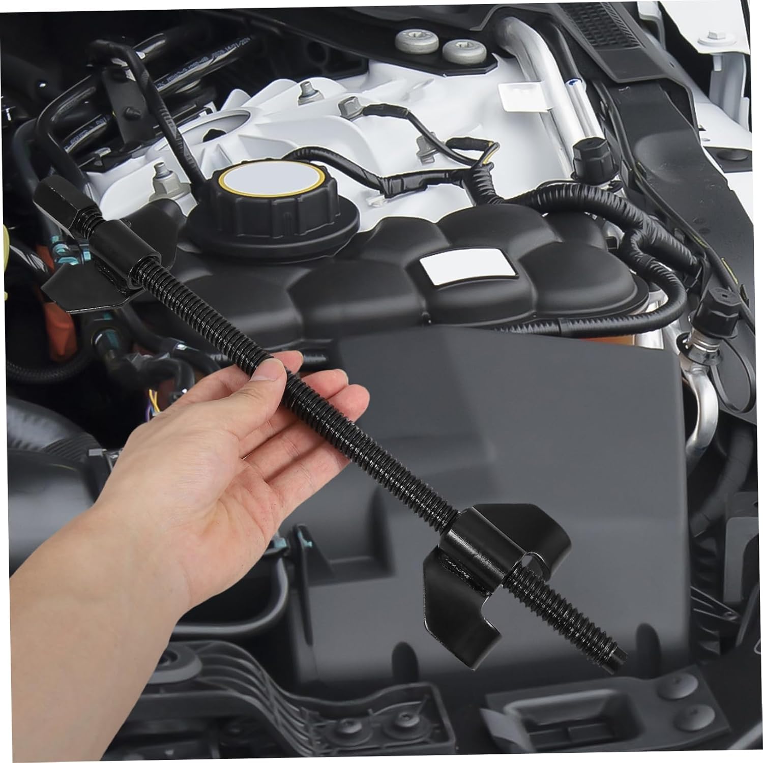 Spring Compressor Tool for Coil Spring Installation Heavy-Duty Construction Compact Design for Easy Storage Safe and User-Friendly Remover Tool for Automotive Use