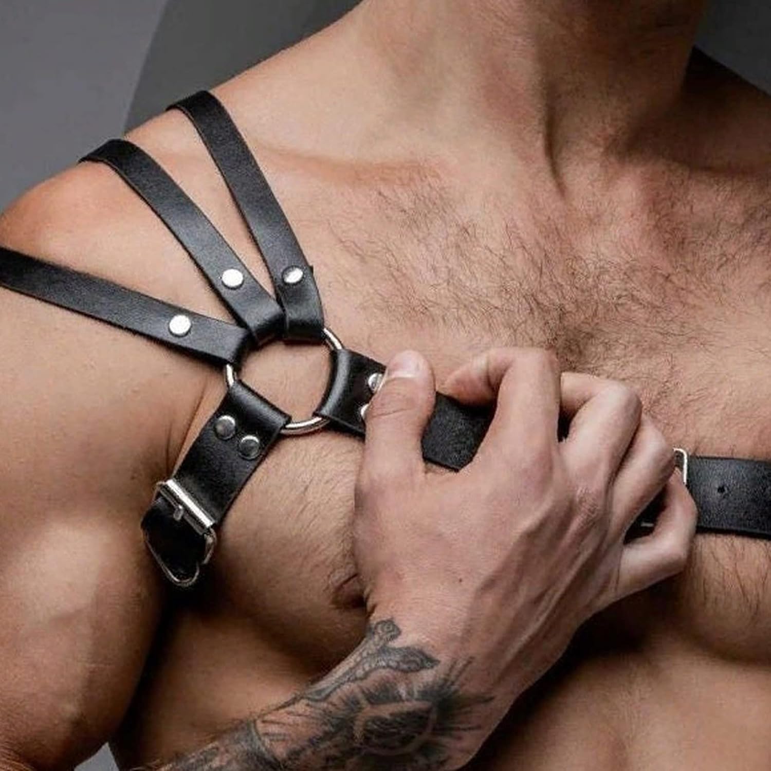 Men Gothic PU Leather Chest Harness, Adjustable Shoulder & Upper Body Straps, Clubwear Cosplay Accessory for Valentine's Day, Mardi Gras, Halloween, Dance Ball & Bachelor Party
