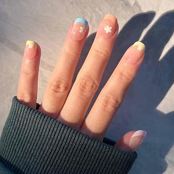 Hkanlre Square French Press on Nails Short Cute Fake Nails Acrylic Flower False Nails for Women and Girls 24PCS