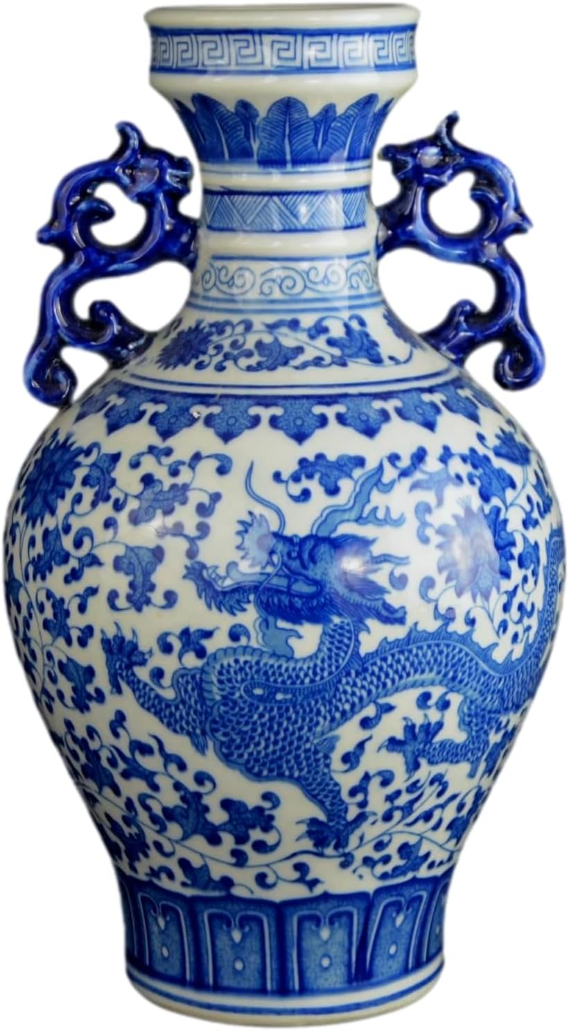 Classic Blue and White Dragon Porcelain Vase, Jingdezhen, China (Blue Dragon)
