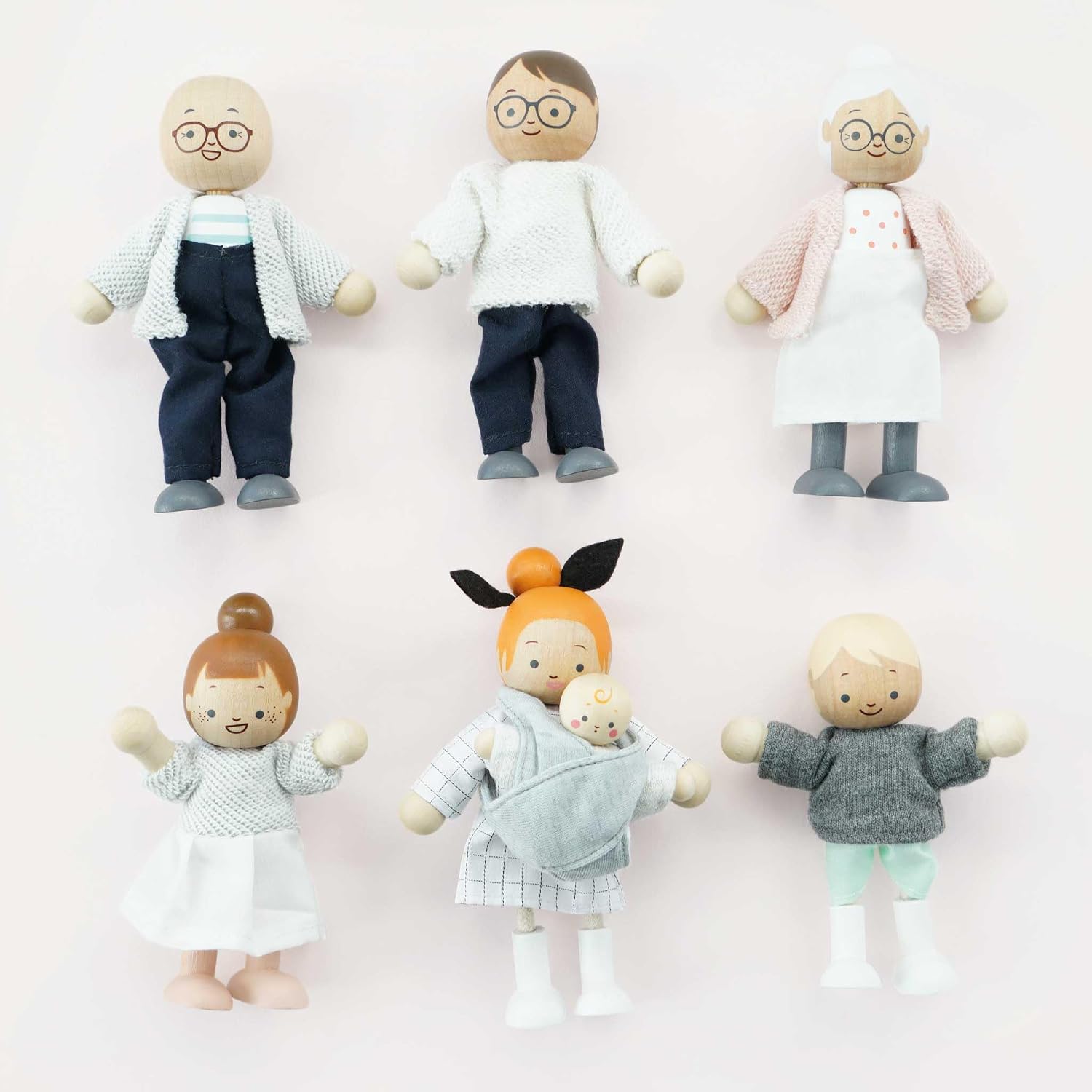 Le Toy Van Doll House Family