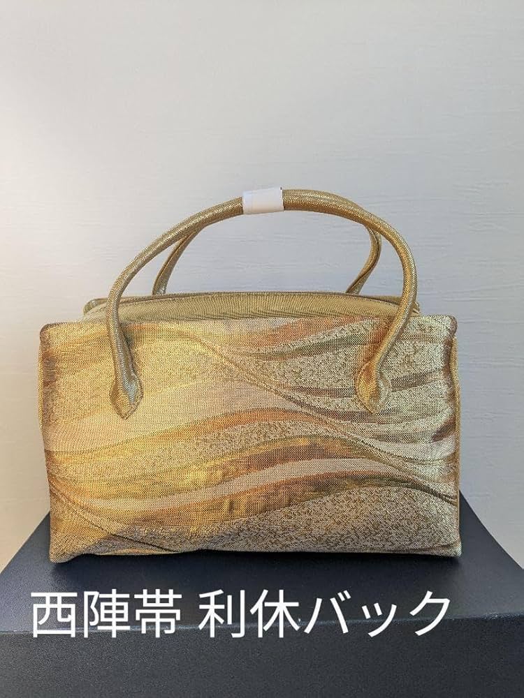 新品 京都西陣発 西陣帯の利休バック(小)金地 Amazon.co.jp: 京都西陣発 西陣帯の利休バック小金地 XQ