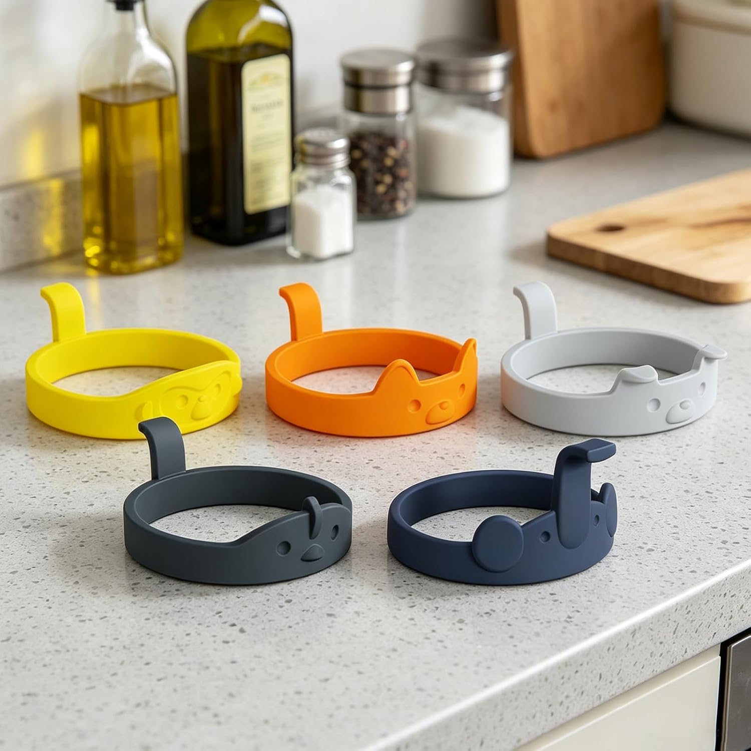 Egg Ring 4 Pack Silicone Rings for Frying Eggs, Non Stick Fried Egg Cooker Ring, Cute Animal Designs Gifts for Family Friends, 4-inch Round Separators Mold for Pancakes Breakfast Sandwich Dog