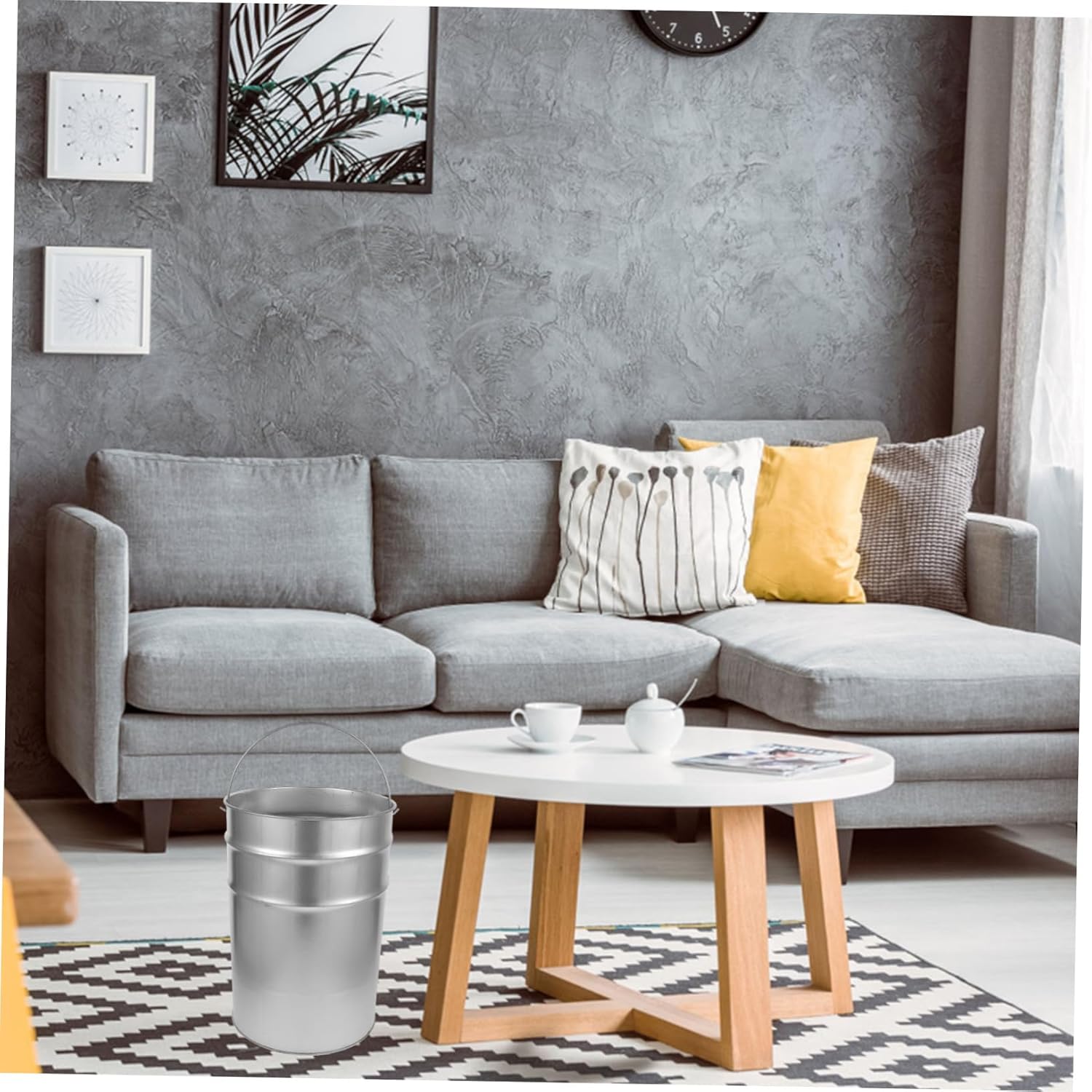 Galvanized Steel Outdoor Trash Can Handle Portable Metal Garbage Container for Garden and Patio Heavy-Duty Waste Bin for Indoor and Outdoor Use