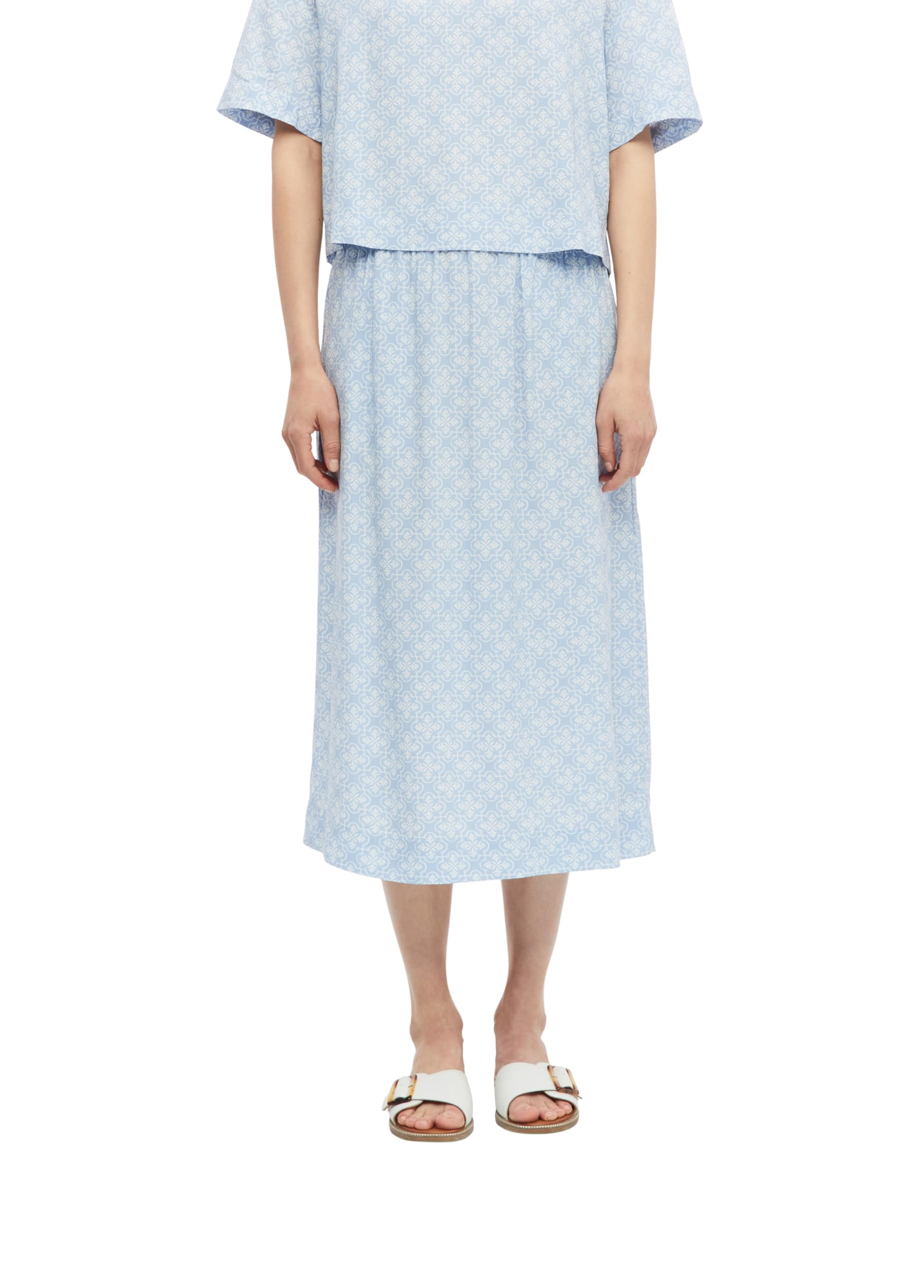 s.Oliver Women's 2179252 Midi Skirt with All-Over Print, lightblue, 18