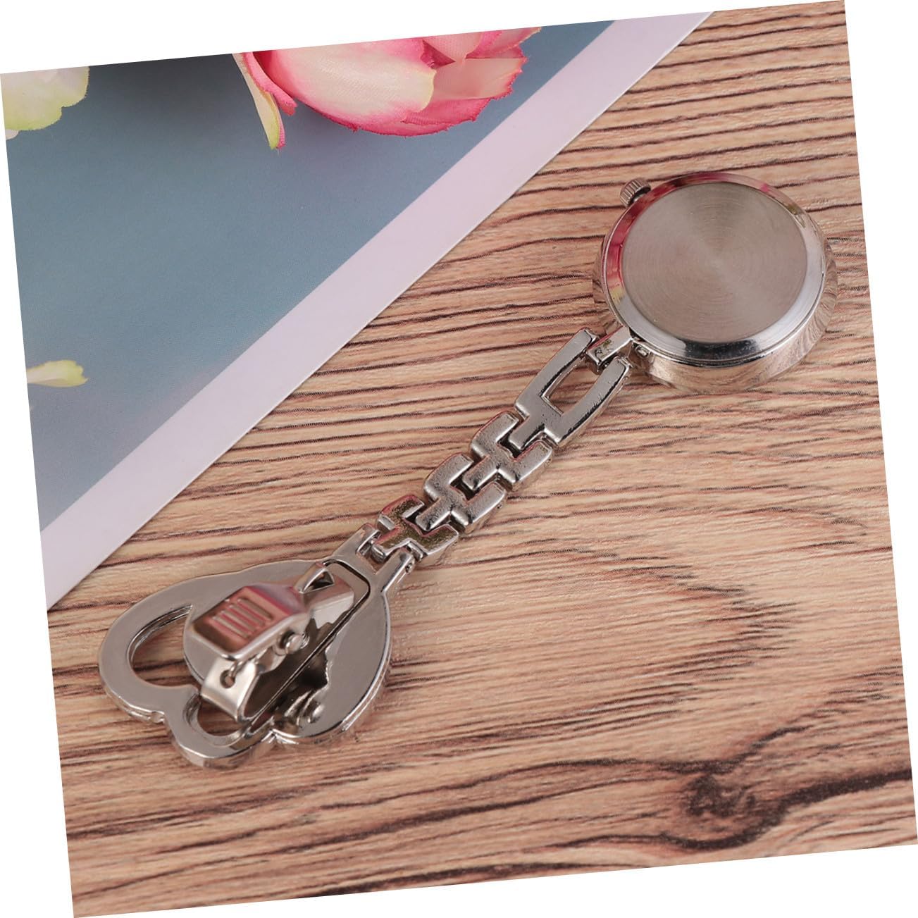 Heart Shaped Pocket Watch Creative Hanging Nurse Fob Watch with Material Pink Fashion Decoration for Nurses and Nursing School Use