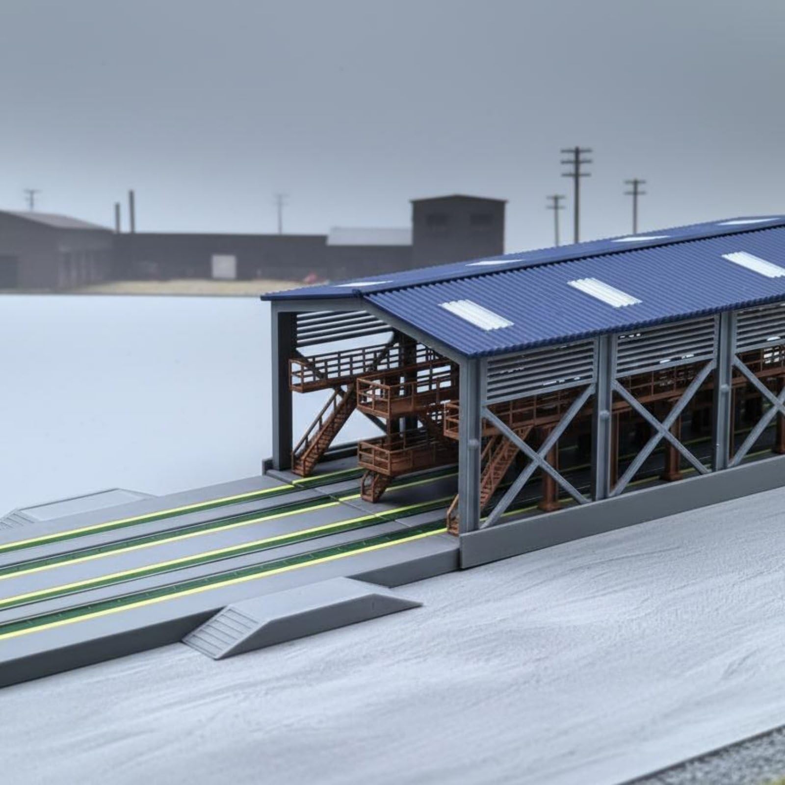 MagiDeal Taller Ferroviario N Escala 1 160 Complejo Locomotoras Taller Estación Edificación Accesorio Material Listo para Usar Diseño para Vía Atascos Adecuado para Dioramas Maquetas Aficionados