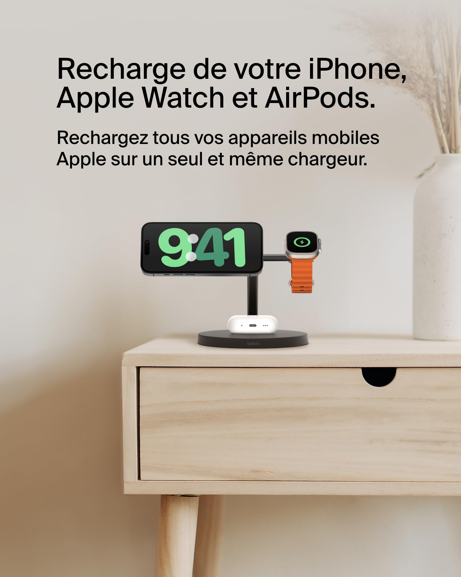 Belkin BoostCharge Station de Recharge 3-en-1 avec Qi2, Chargeur MagSafe Compatible pour Les modèles de l'iPhone 17, iPhone Air, Apple Watch, AirPods, Pixelsnap, Adaptateur Inclus - Noir