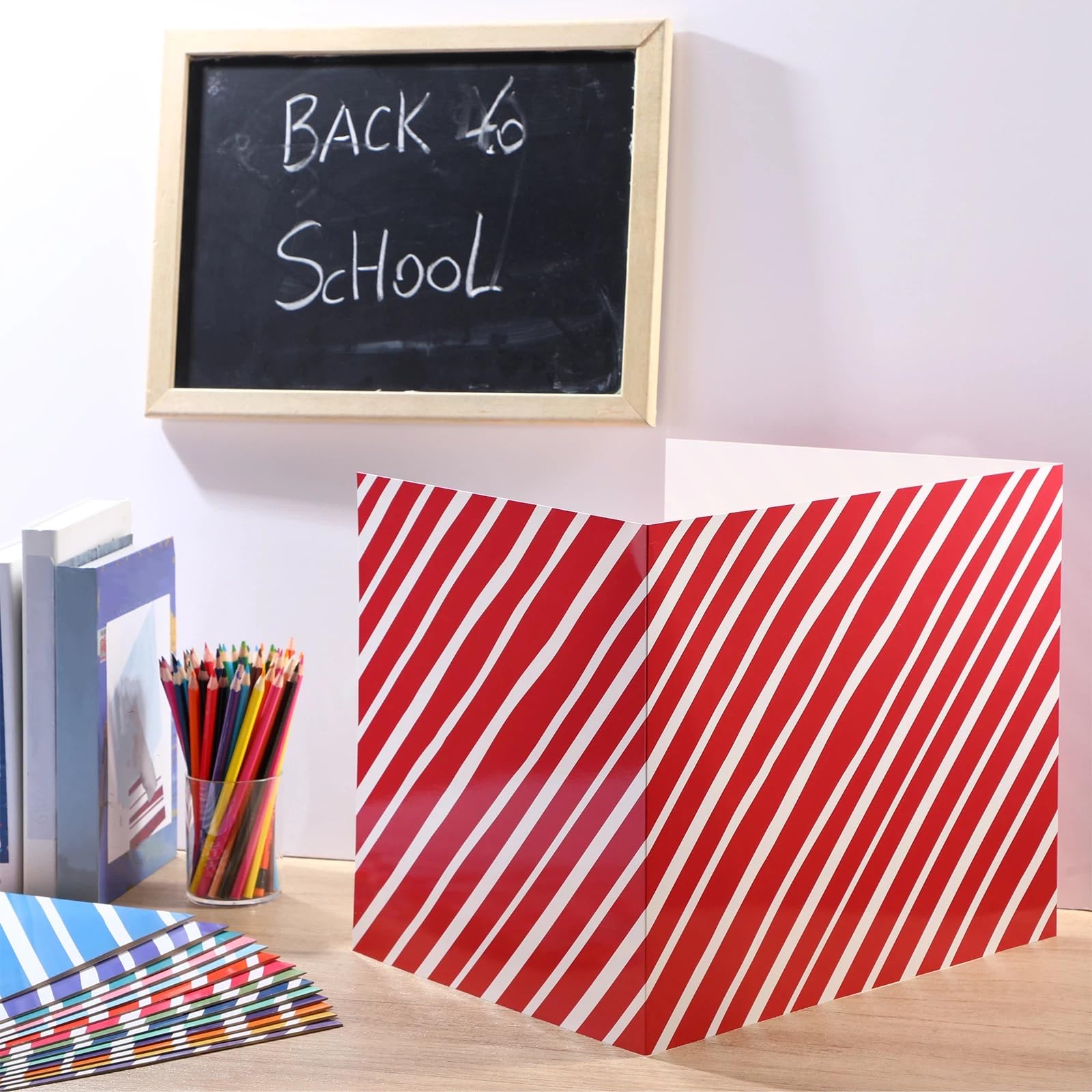 Sherr 30 pannelli divisori colorati per la privacy della scuola, per studenti, 30 pezzi, divisori per scrivania, cartelle divisorie per la privacy, per scrivanie di studenti e insegnanti, 40 x 33 x 30