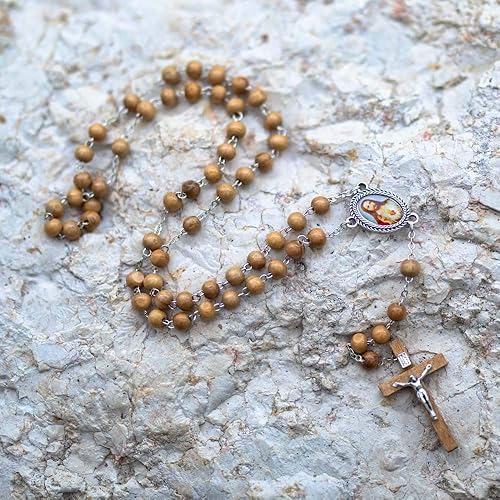 Miniatura 3 de Collar de madera de olivo centro de corazón sagrado cadena de placa de plata crucifijo de madera por Marina Jewellery