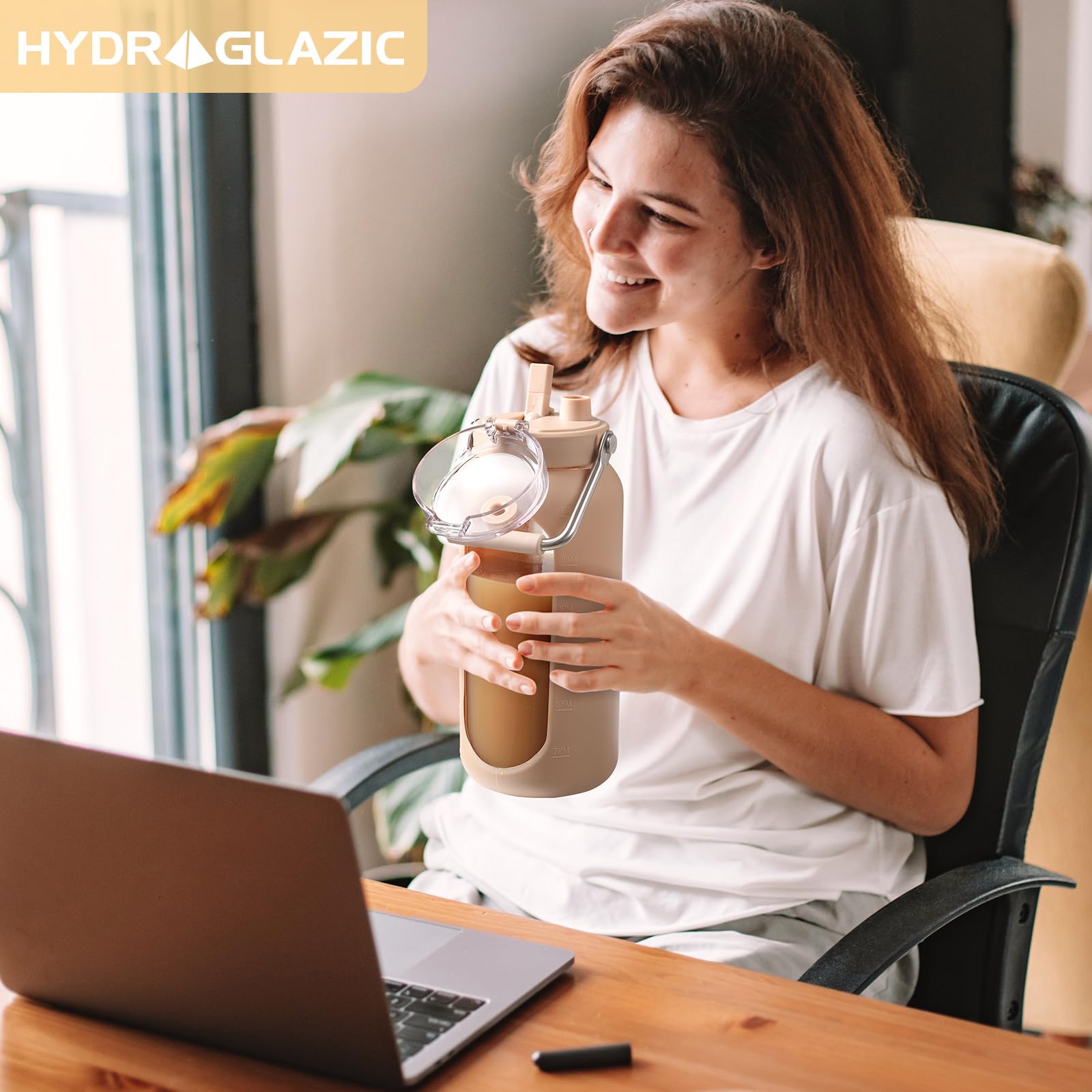 HYDRAGLAZIC 2L Bottiglia D'acqua in Vetro Con Cannuccia e Pennarello Motivazionale Bicchiere D'acqua Con Manicotto in Silicone e Coperchio Con Beccuccio largo Senza BPA Prova Diperdite, Colore