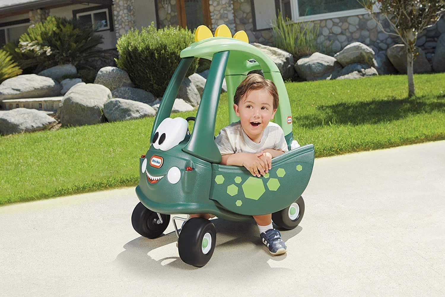 Little Tikes Cozy Coupe Dino - Gioco Cavalcabile, Poggiapiedi Rimovibile, Clacson Che Funziona Davvero, Interruttore di Accensione e Tappo del Serbatoio, età dai 18 Mesi in su