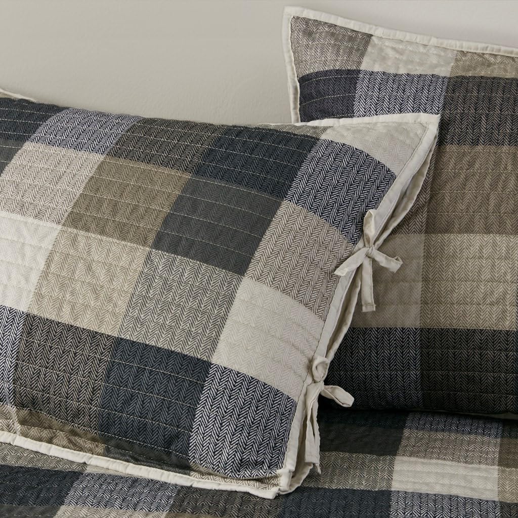 Gracie Mills Donner 6 Piece Reversible Plaid Daybed Cover Set