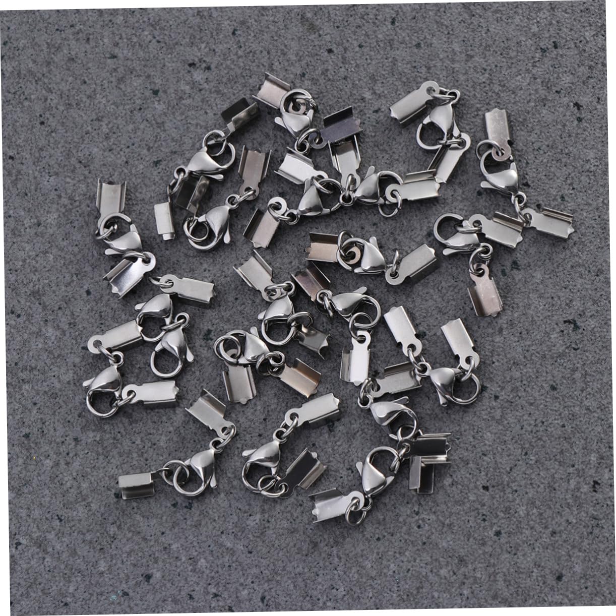 NUOBESTY 80piezas Ganchos De Langosta Inoxidable Para Joyería Broches De Clavo Para Pulseras Collares y Pendientes Accesorios De Bricolaje Color Plata