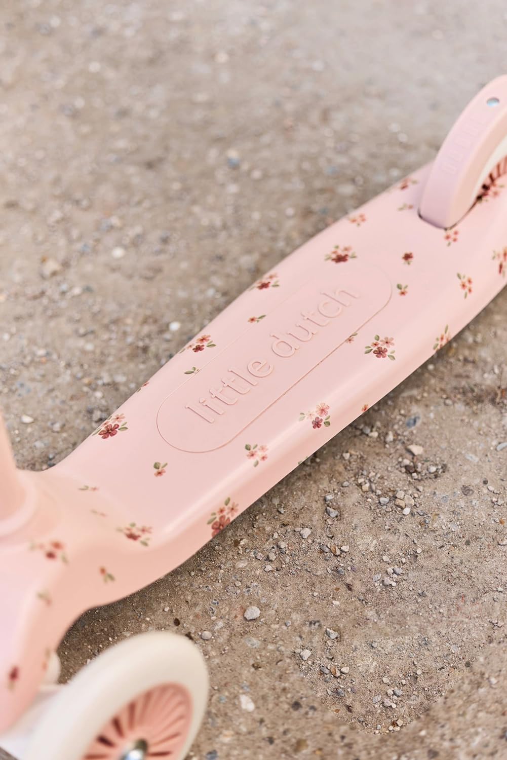 Little Dutch Kinder Scooter - Stabiler Roller - Höhenverstellbarer Cityroller - Sportlicher Kinderroller - Tretroller mit 3 Rädern - für Mädchen von 3-5 Jahre - bis zu 50 kg - Fairy Floral - pink