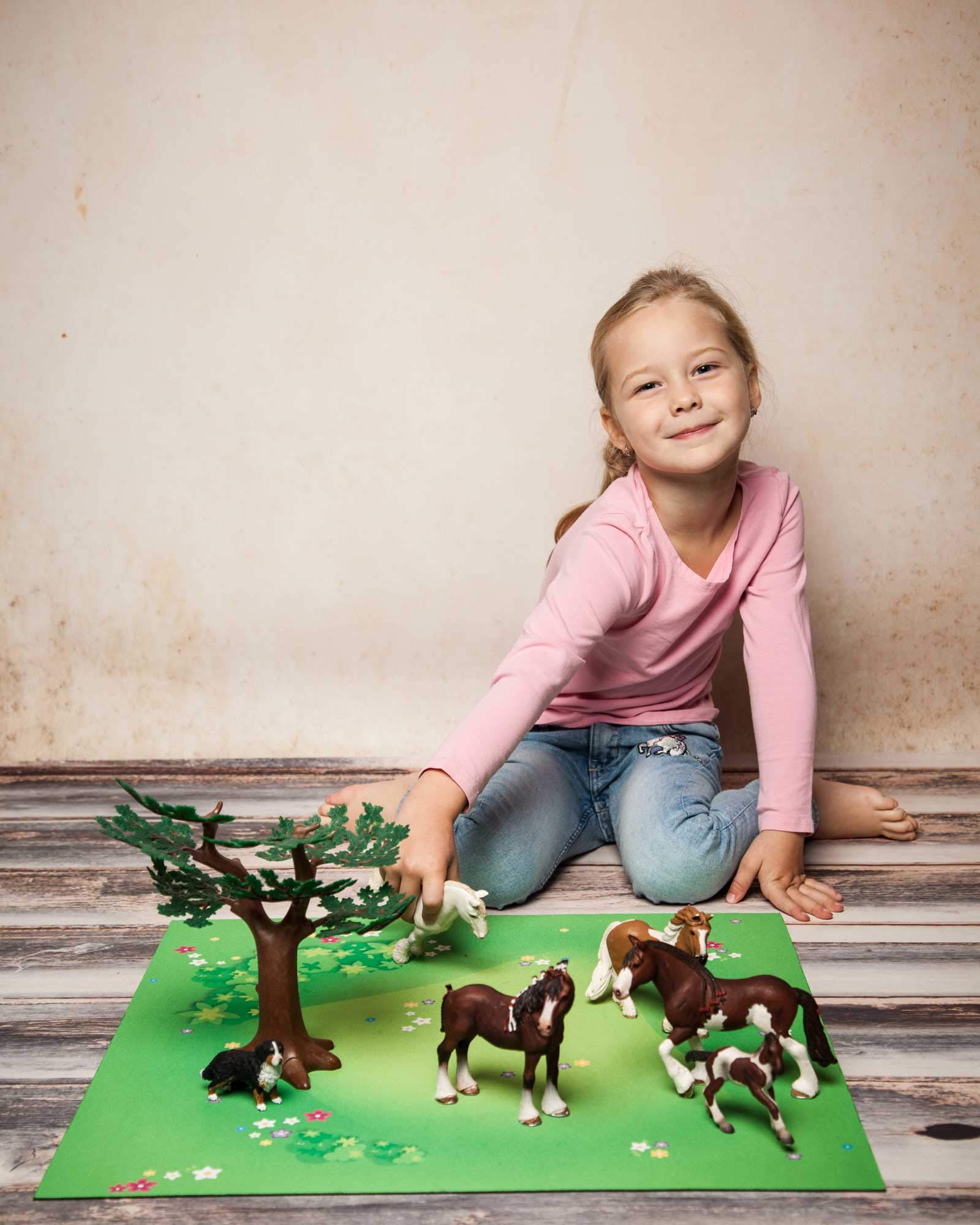 playmatt mata do zabawy – zielona trawa z kwiatami | antypoślizgowa, 55 x 55 cm, nadaje się do prania