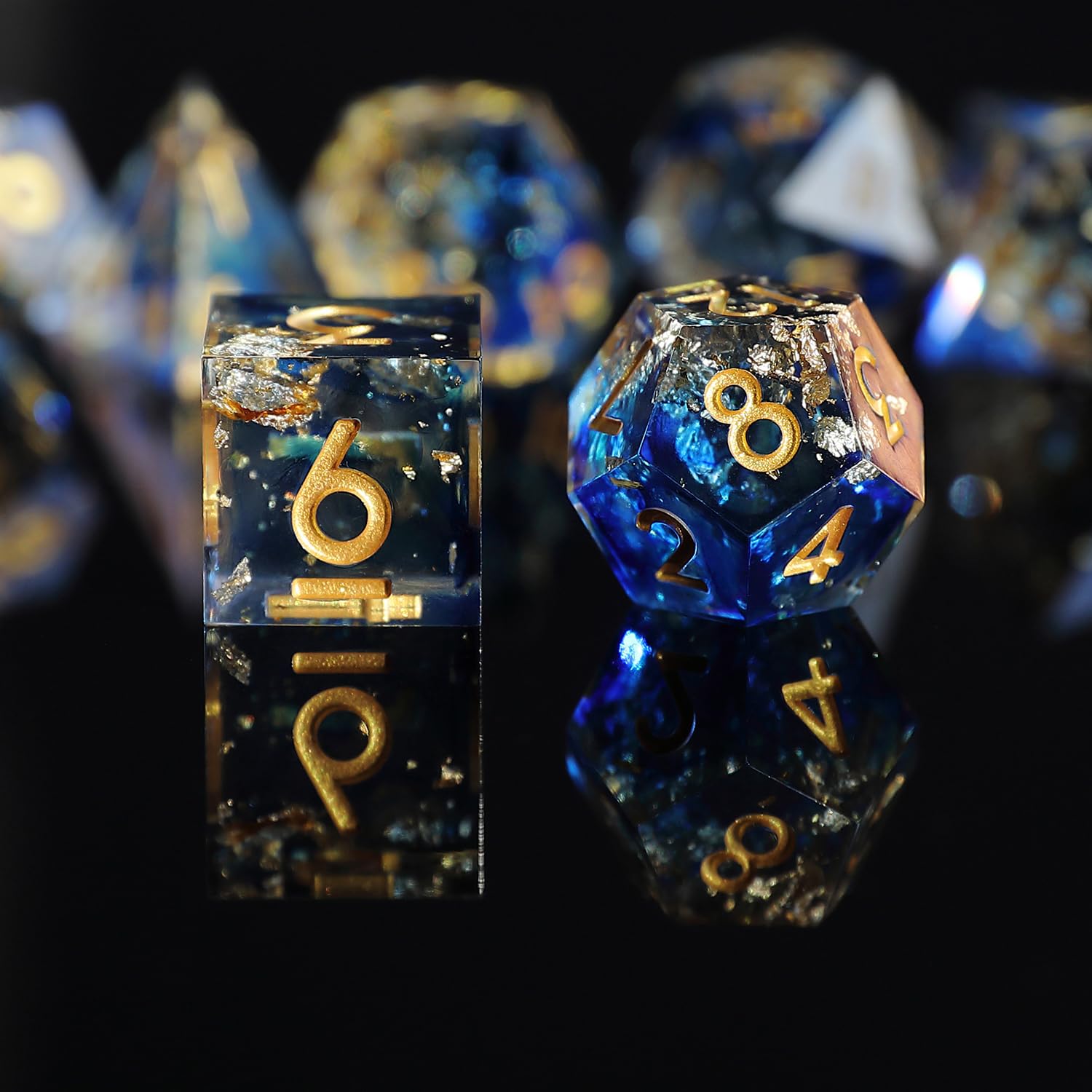 Juego Dados DND 7 Piezas D4 D6 D8 D10 D12 D20 D% Poliédrico Hecho a Mano Resina con Bordes Afilados Dados D&D para Mazmorras y Dragones Pathfinder Roll Juegos de Mesa RPG MTG con Caja Regalo