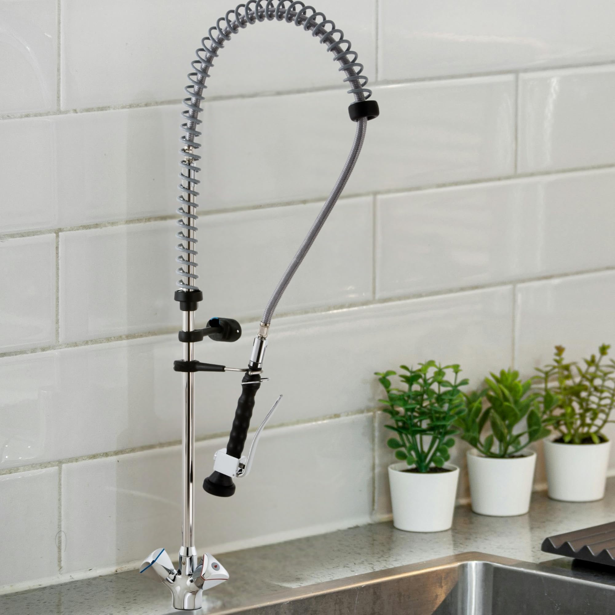 Geschirrwaschbrause für Gastro Küchen - 120 cm Höhe - AISI 304 Edelstahllegierung - Lochbohrung 29mm - biegsamer Wasserhahn Armaturen Gastronomie Wand Armatur
