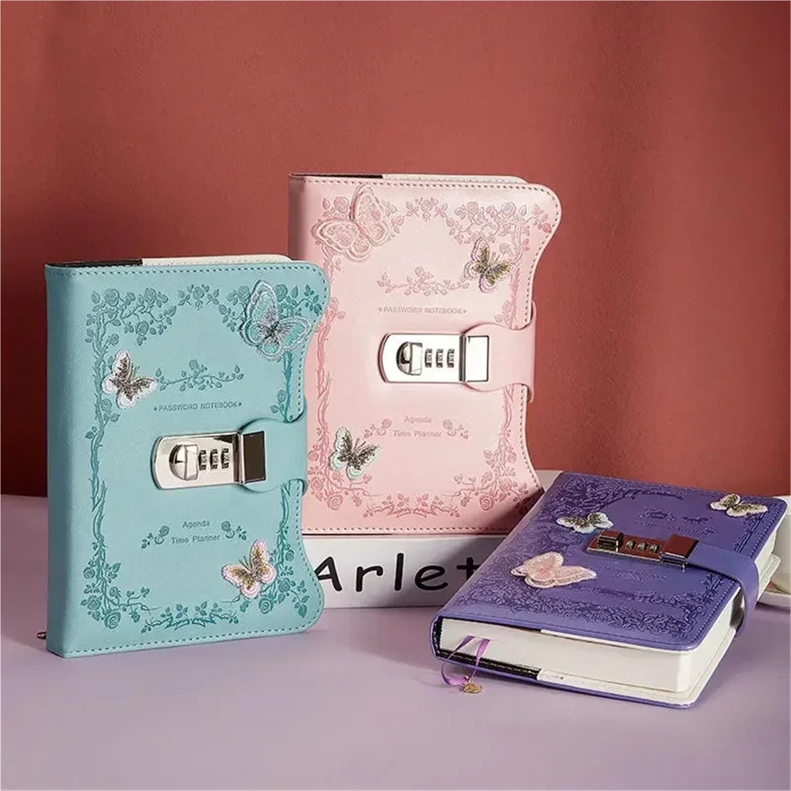 A5 Retro Passwort Notebook mit Schloss Zeitschriften Verdicken Hand Ledger Handbuch Student Notizblock Tagebuch Bindemittel Schreibwaren Verschließbares Tagebuch(Purple)