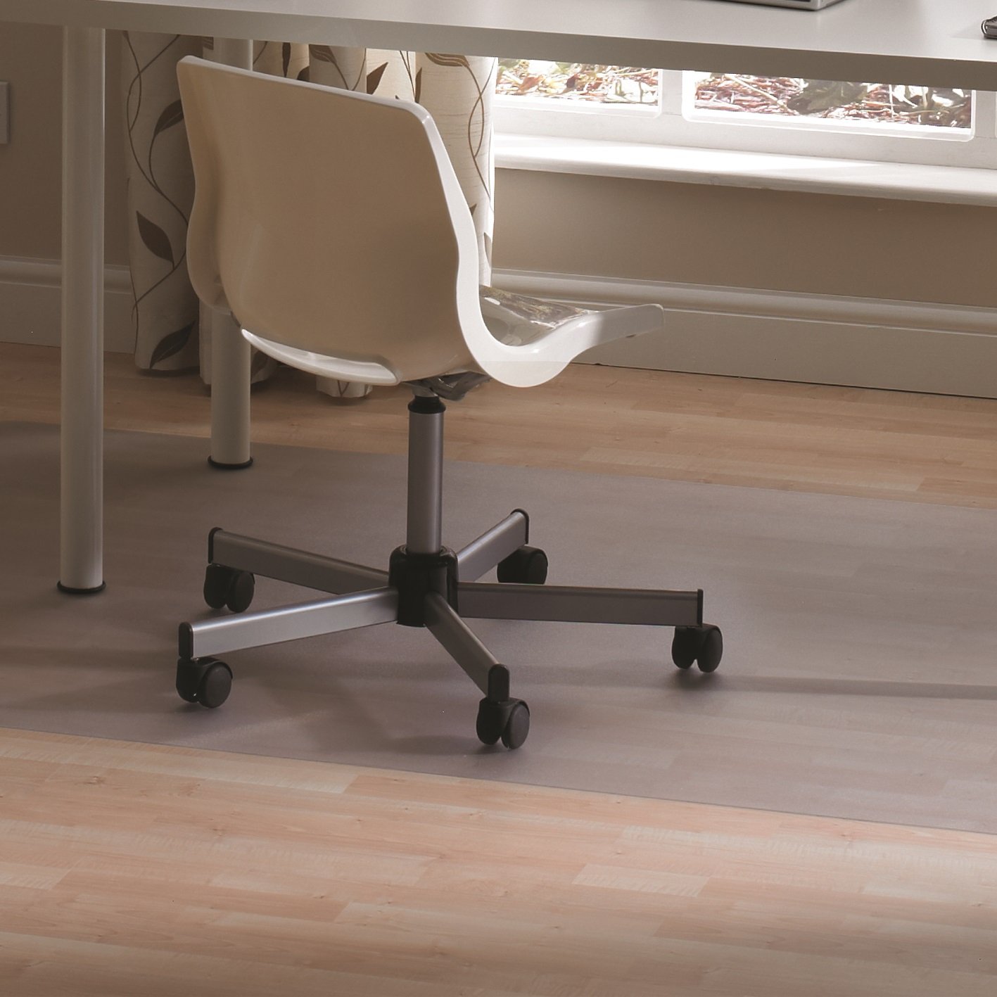 Floortex Bodenschutzmatte | Bürostuhlunterlage "valuemat" | 120 x 130 cm | aus phtalatfreiem Vinyl | transparent | rechteckig | TÜV zertifiziert | für Hartböden