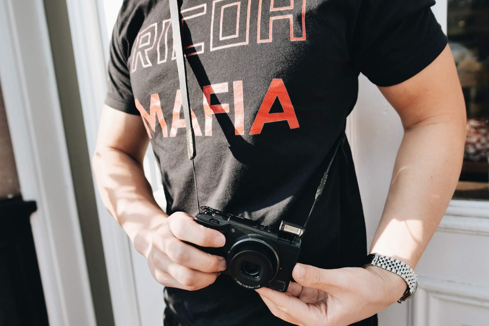 ERIC Kim Neck Strap - Handmade Premium Leather Camera Strap, Fits Ricoh GR, Fujifilm, Small Mirrorless Cameras