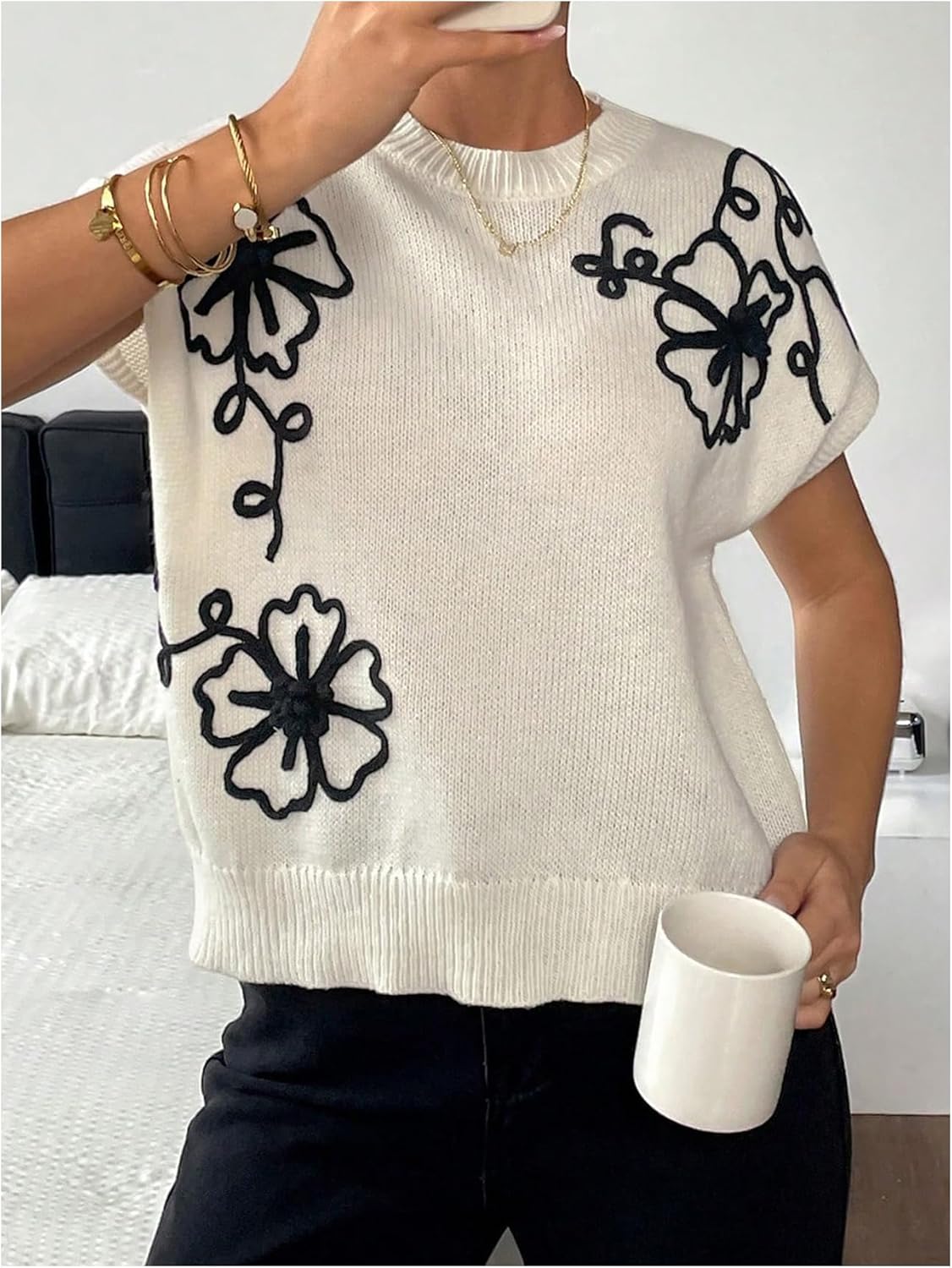 Milumia Women's Floral Pattern Short Sleeve Sweaters Crewneck Knitted Tops Loose Fit Pullovers - Image 4