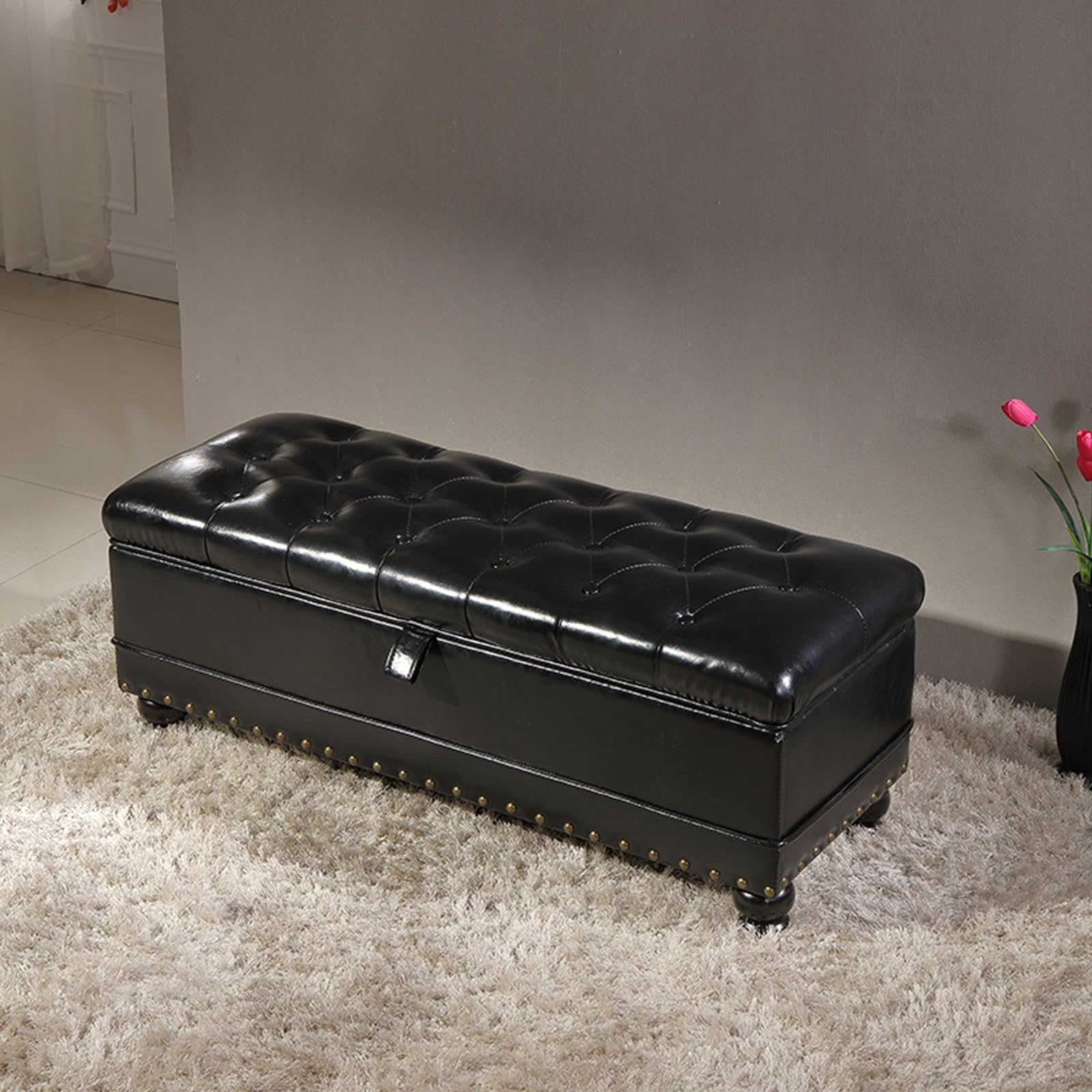 Tabourets ottomans de rangement en similicuir contre le désordre du salon