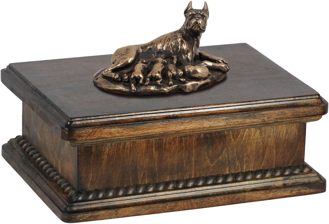 Art-Dog Custom Dog Mama Sitting Statue Memorial Urn - Handmade Cold Cast Bronze on Birch Base – Sturdy and Stylish Urn for Dog’s Ashes – 24,5x29x21cm – 5l – Boxer I