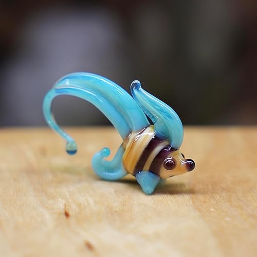 Miniatura 7 de Figura de pez de cristal azul de 1 pulgada – Miniatura soplada a mano estilo Murano – Adorno coleccionable de animales oceánicos para casa