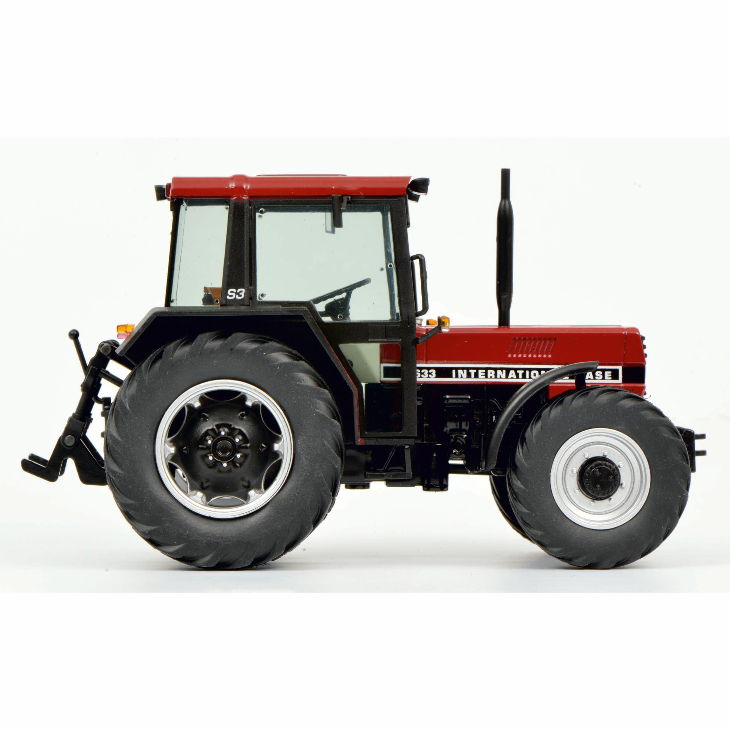 ケーストラクターのミニチュア　ラインナップ Amazon.co.jp: Schuco 450779400 モデルトラクターケース