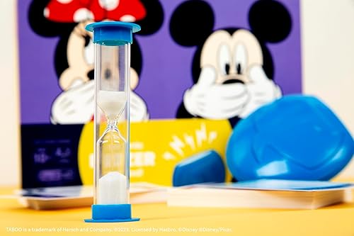 Miniatura 7 de Taboo: Disney Edition - Juego de mesa para fiestas, juego de palabras de adivinación familiar con temática de Disney, mercancía oficial de Disney,