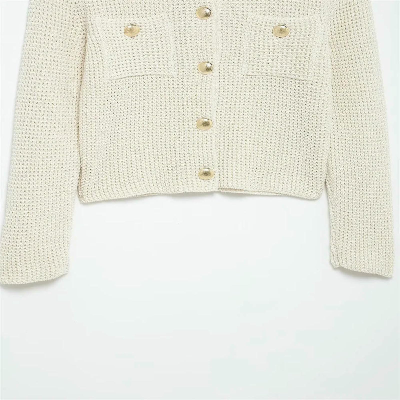 Pullover & Strickjacken für Damen Elegante Cremefarbene Damen-Strickjacke Mit Langen Ärmeln, Goldknopf-Design, Vordertaschen, Schicker, Stilvoller Look-Elfenbein-m