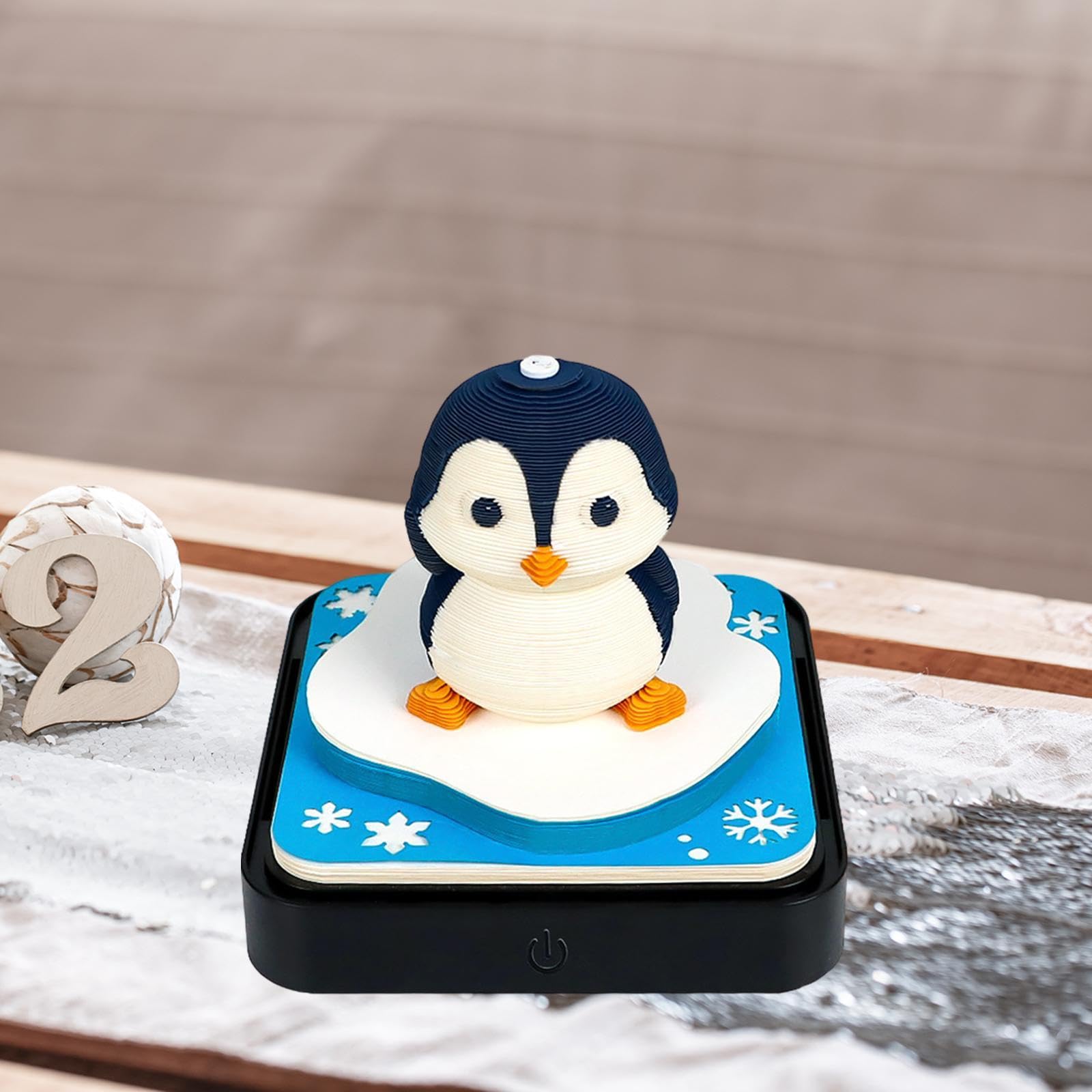 Qianly Tischkalender 2025 Schreibtischkalender 3D Effekt Papier Notiz mit Licht Und Acrylbox Als Schutz Dekorative Erinnerungen Multifunktionale Verwendung F, Pinguin