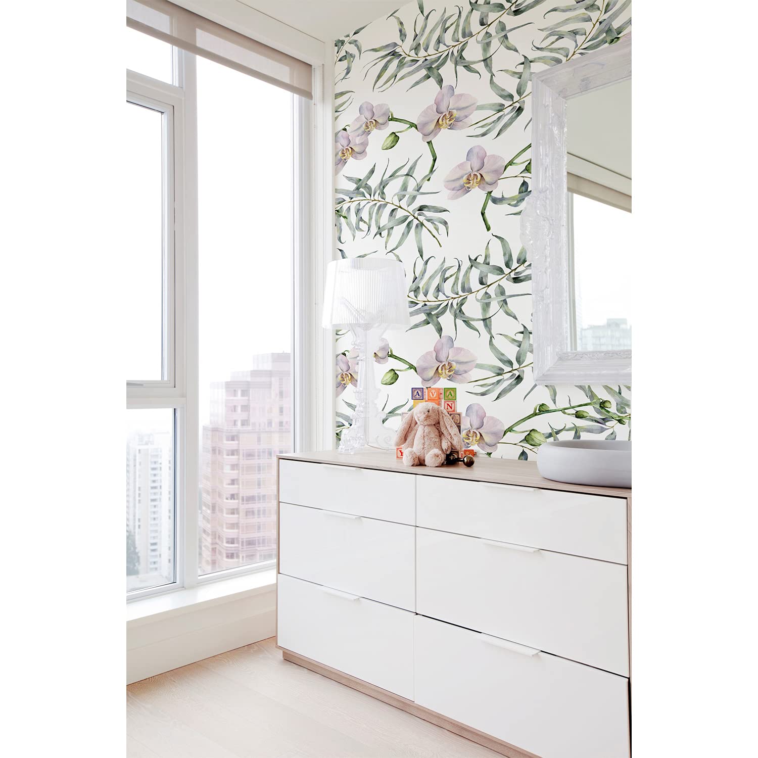 Papier peint meuble et salon motif orchidées pour illuminer la cuisine