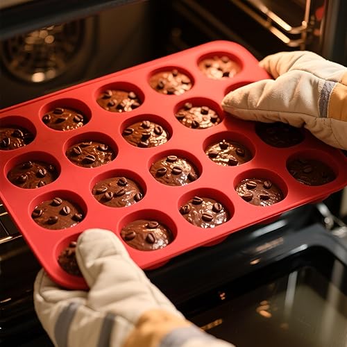 Miniatura 7 de Juego de 4 moldes de silicona para magdalenas, 2 mini 24 tazas y 2 moldes regulares de silicona para hornear magdalenas para hacer magdalenas de