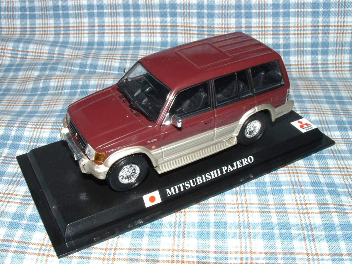 1/43 デルプラド　世界の名車　ミニカー 三菱 pajero 1/43 デルプラド 世界の名車 ミニカー 三菱 pajero