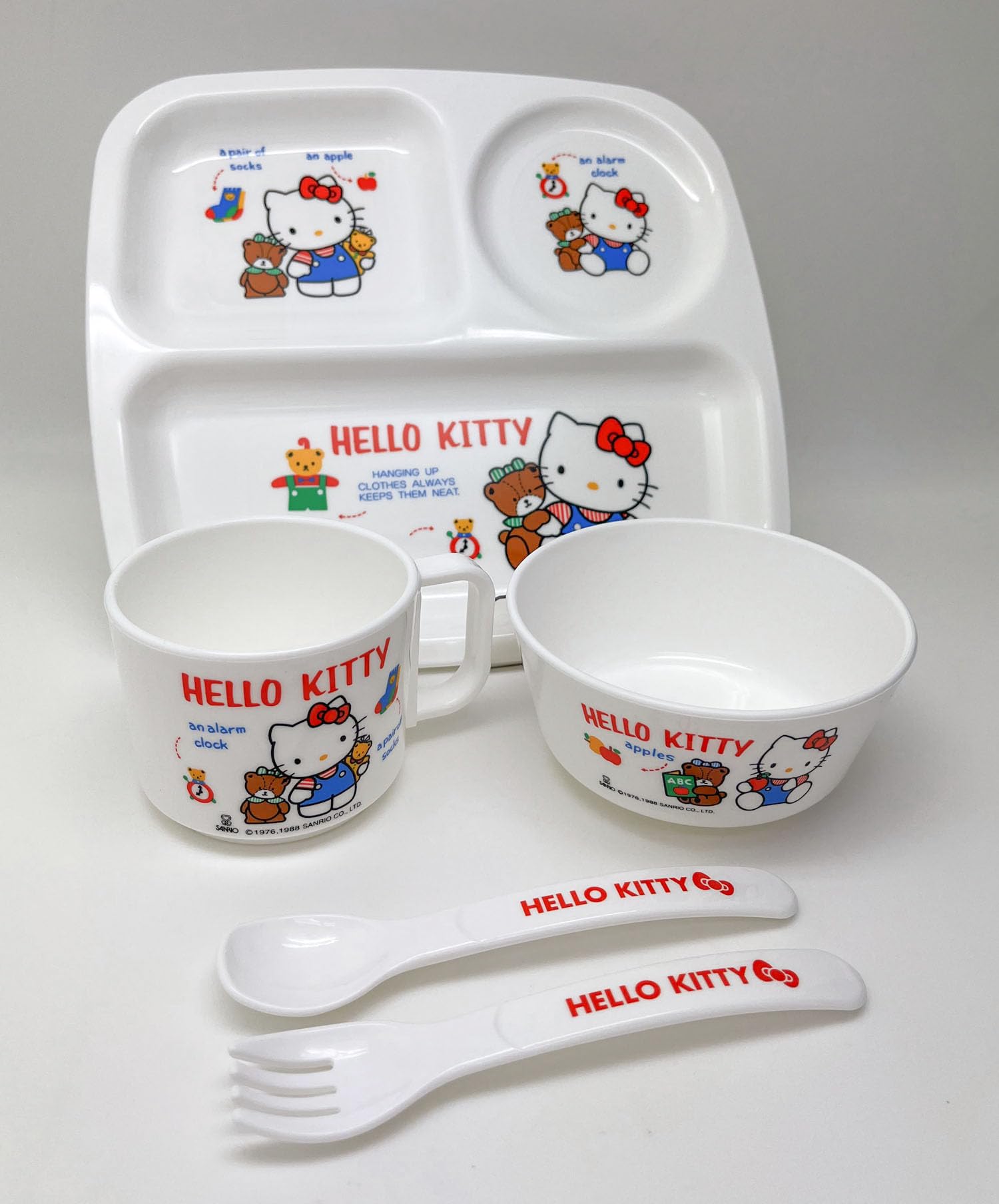 Amazon.co.jp: OSK ハローキティ 子供食器セット BG-130 : ベビー