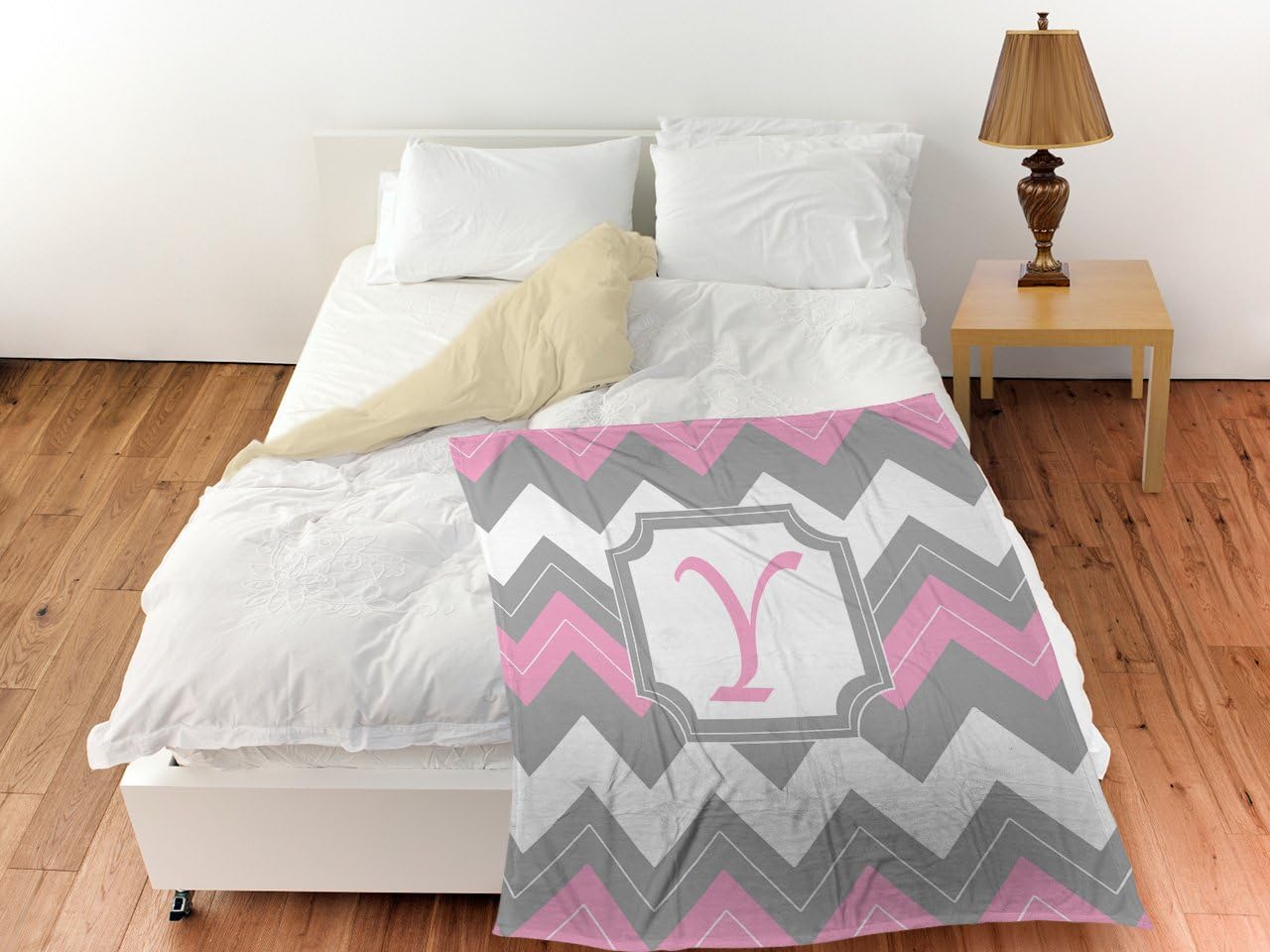 Manual Woodworkers & Weavers Coral Fleece Throw, 50 by 60-Inch, Monogrammed Letter Y, Pink Chevron